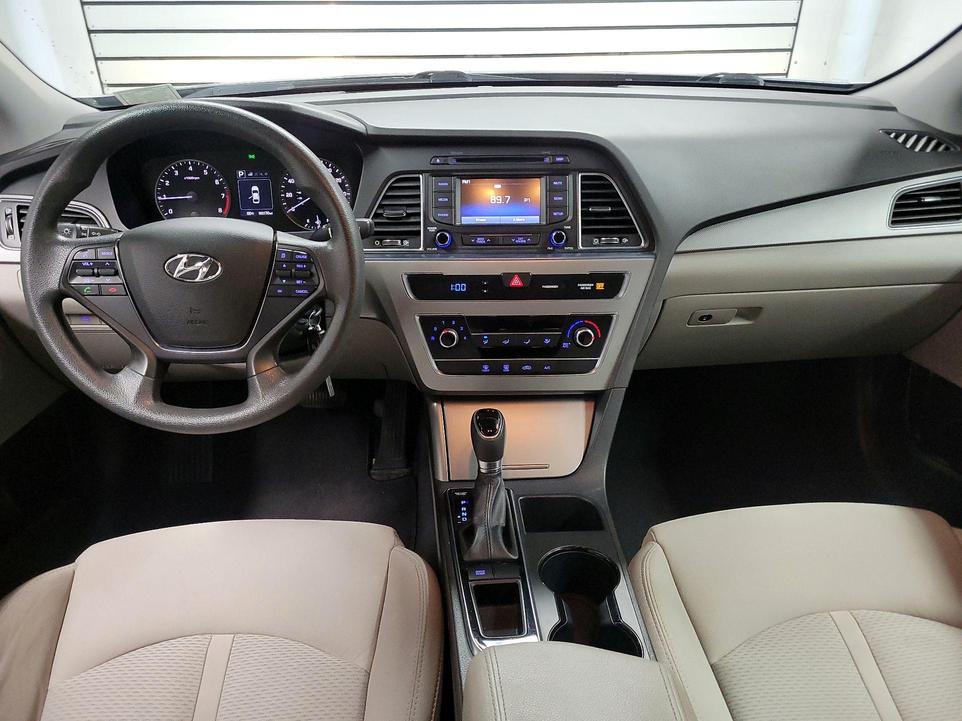 Thumbnail: 2015 Hyundai Sonata - 8