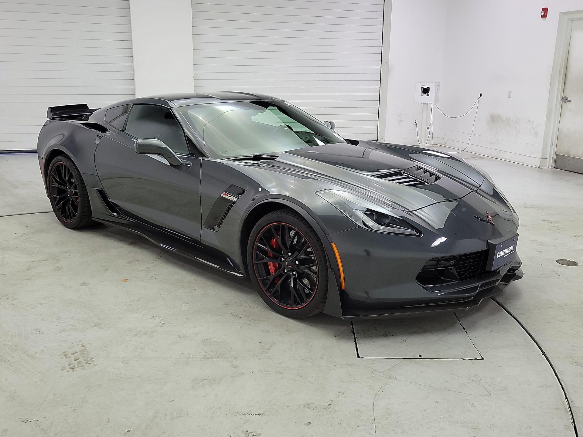 Thumbnail: 2017 Chevrolet Corvette - 1