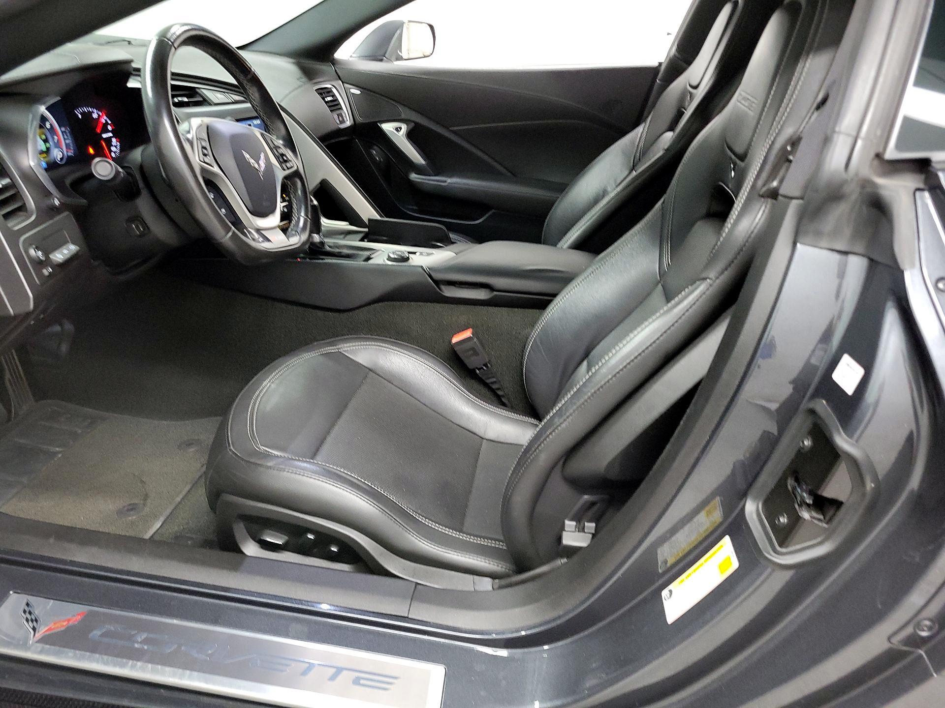 Thumbnail: 2017 Chevrolet Corvette - 9