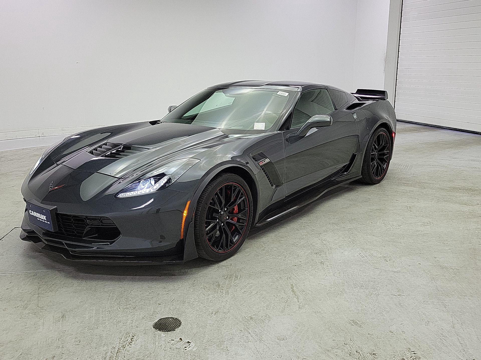 Thumbnail: 2017 Chevrolet Corvette - 3