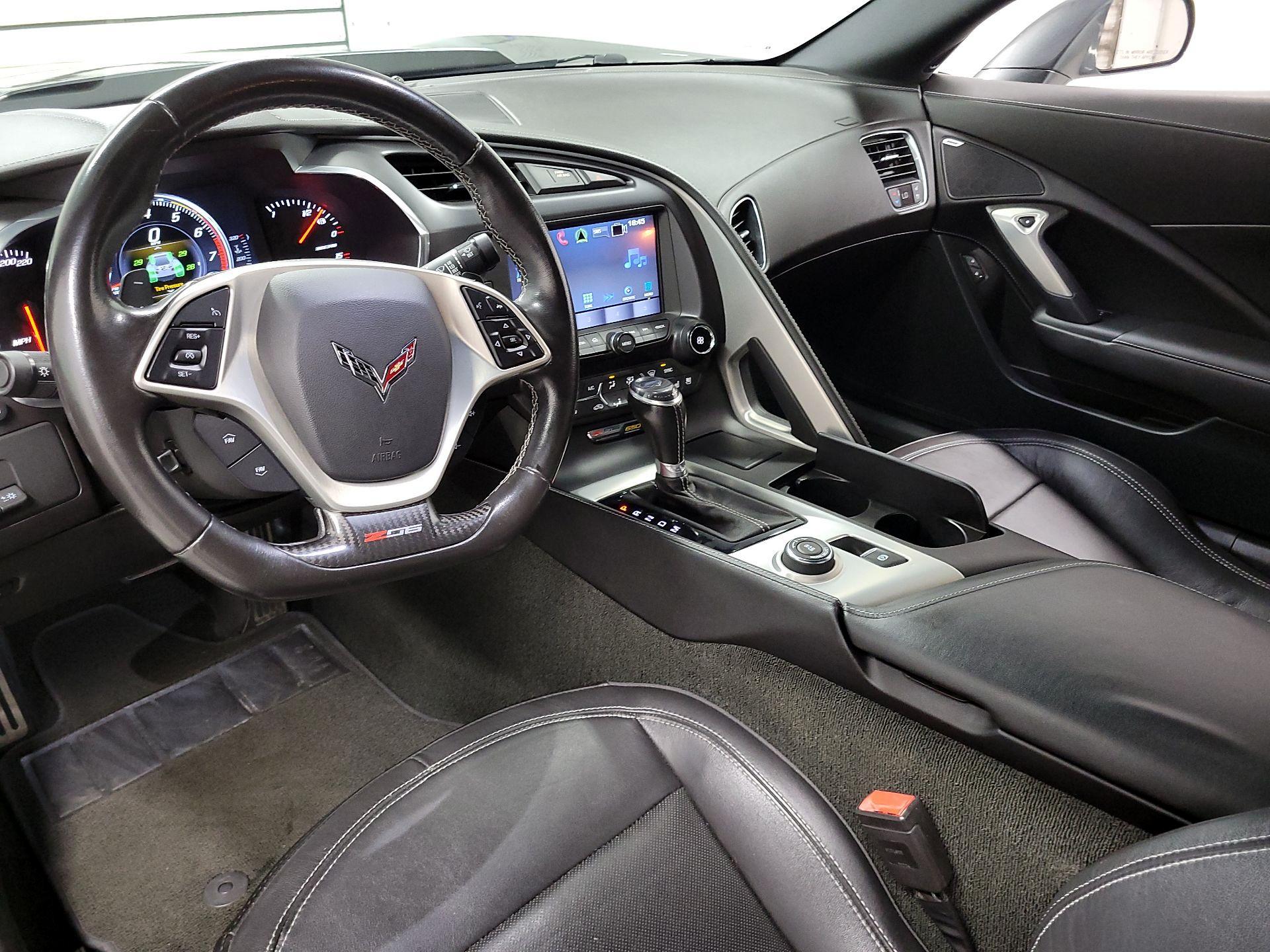 Thumbnail: 2017 Chevrolet Corvette - 8