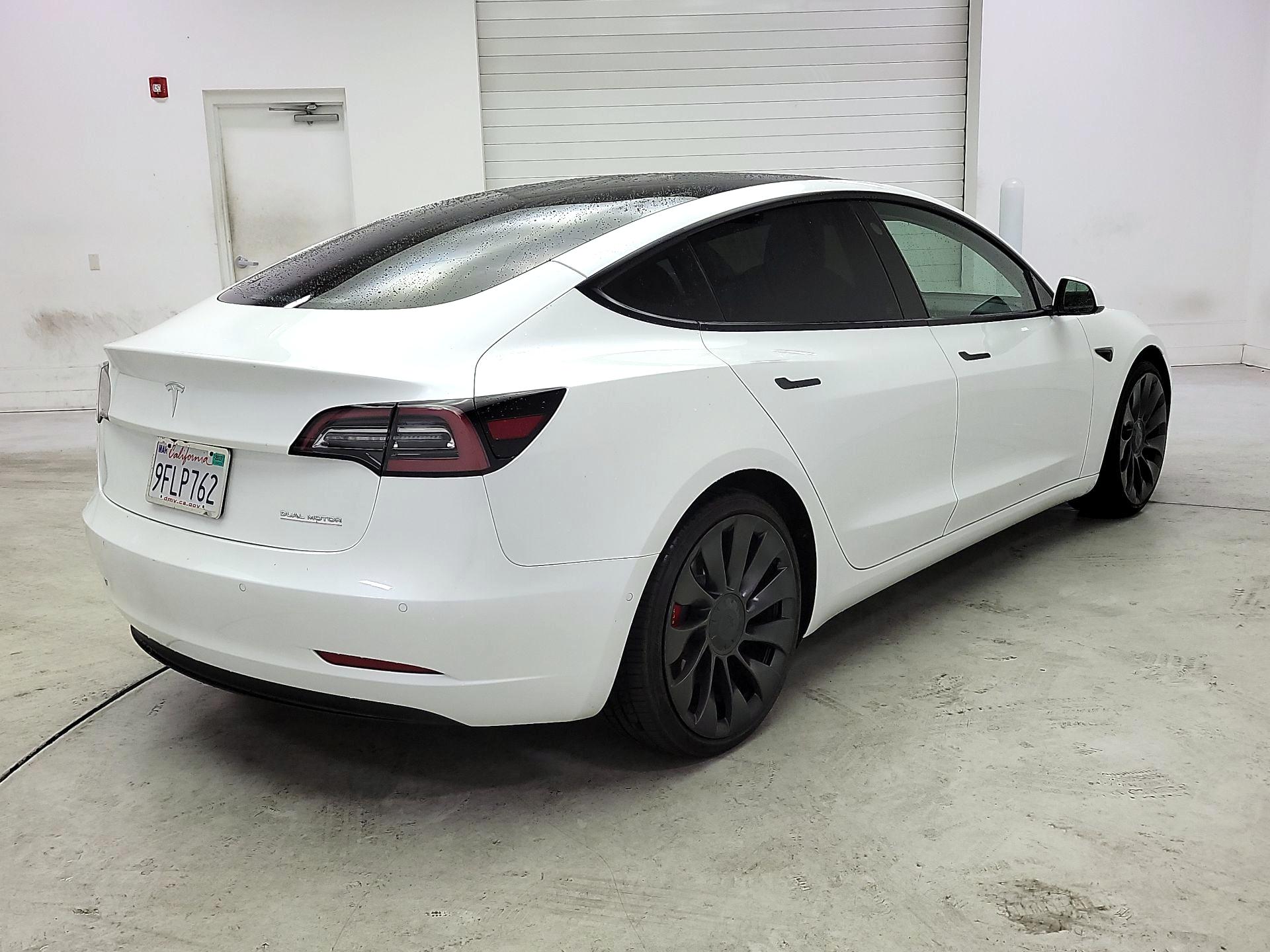 Thumbnail: 2022 Tesla Model 3 - 5