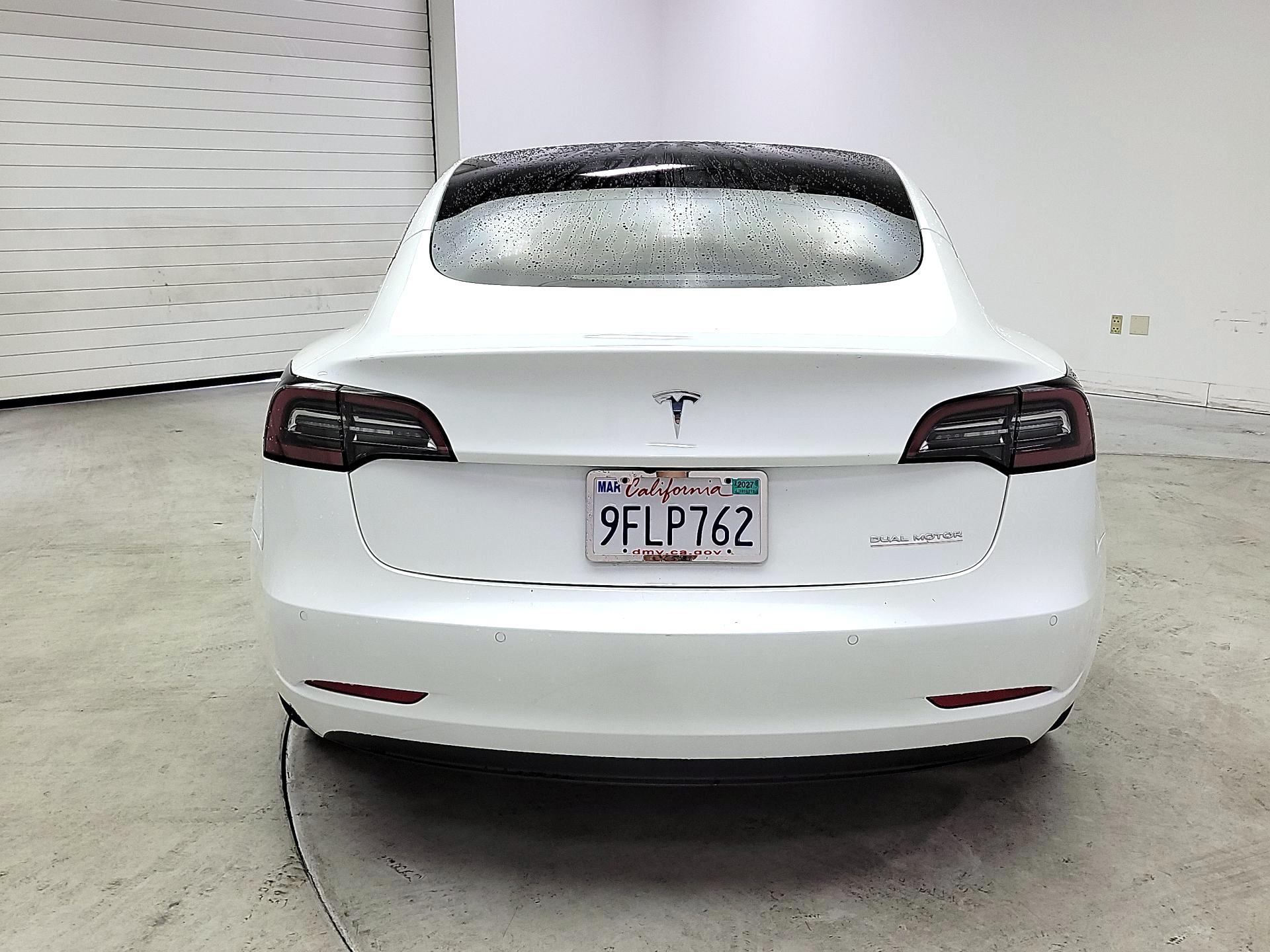 Thumbnail: 2022 Tesla Model 3 - 6