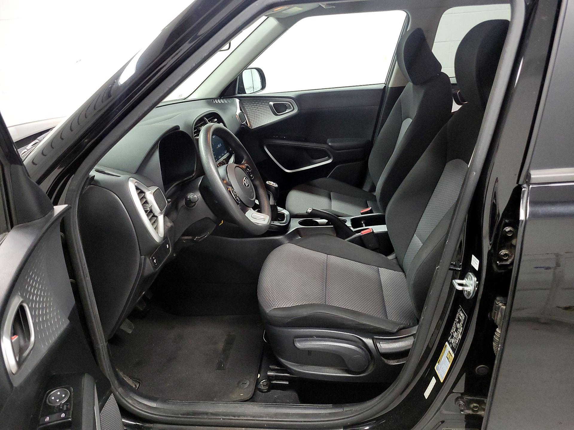 Thumbnail: 2021 Kia Soul - 9