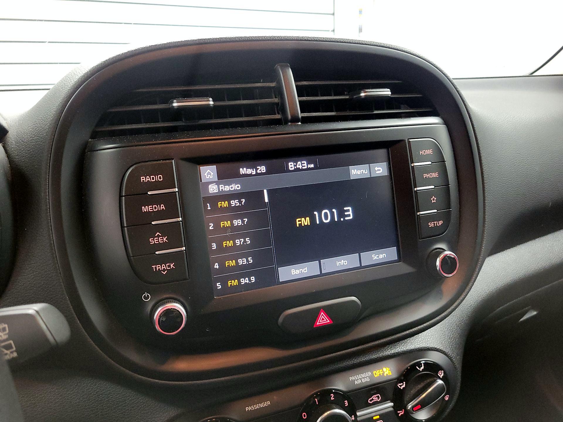 Thumbnail: 2021 Kia Soul - 13