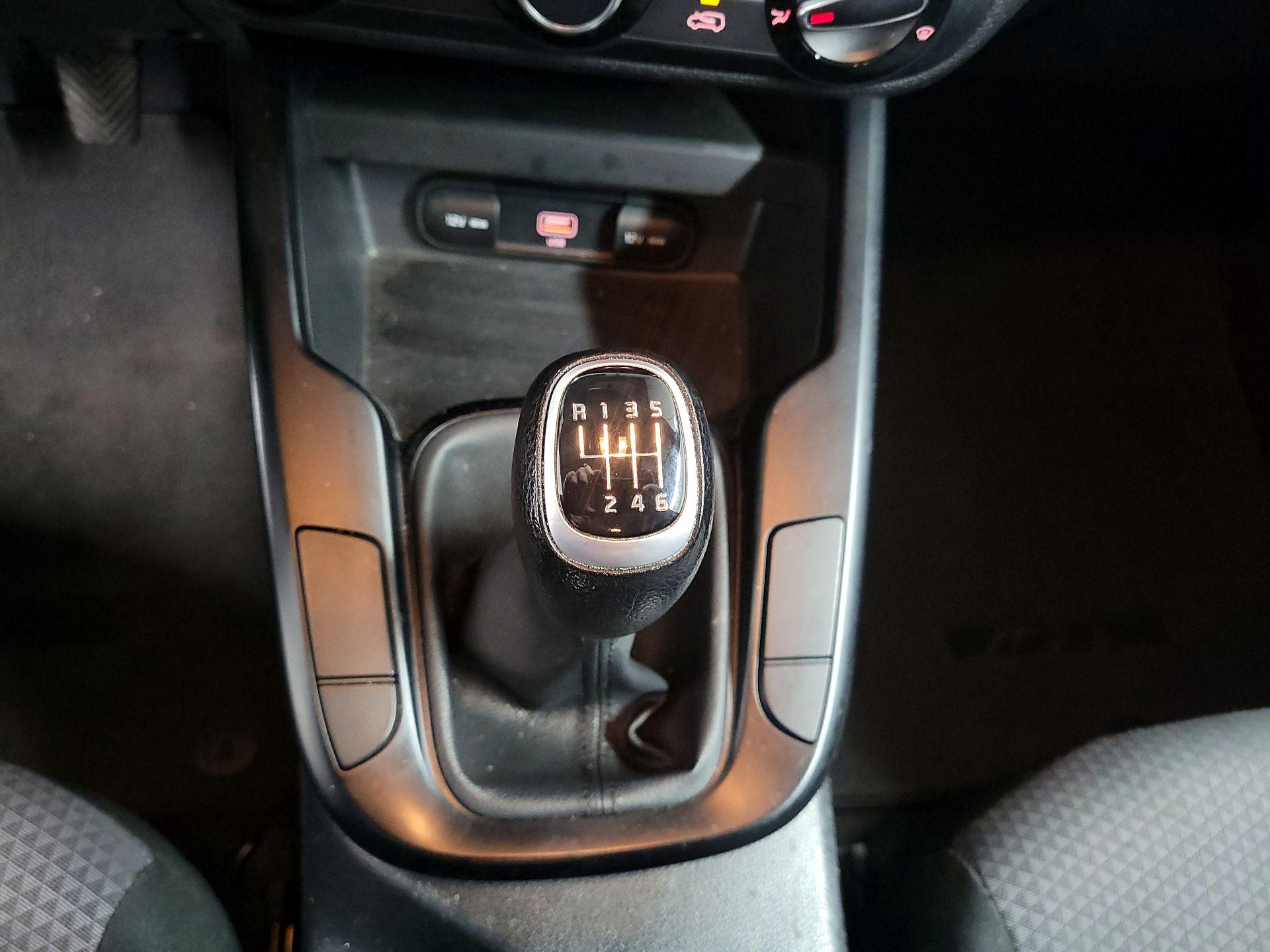 Thumbnail: 2021 Kia Soul - 15