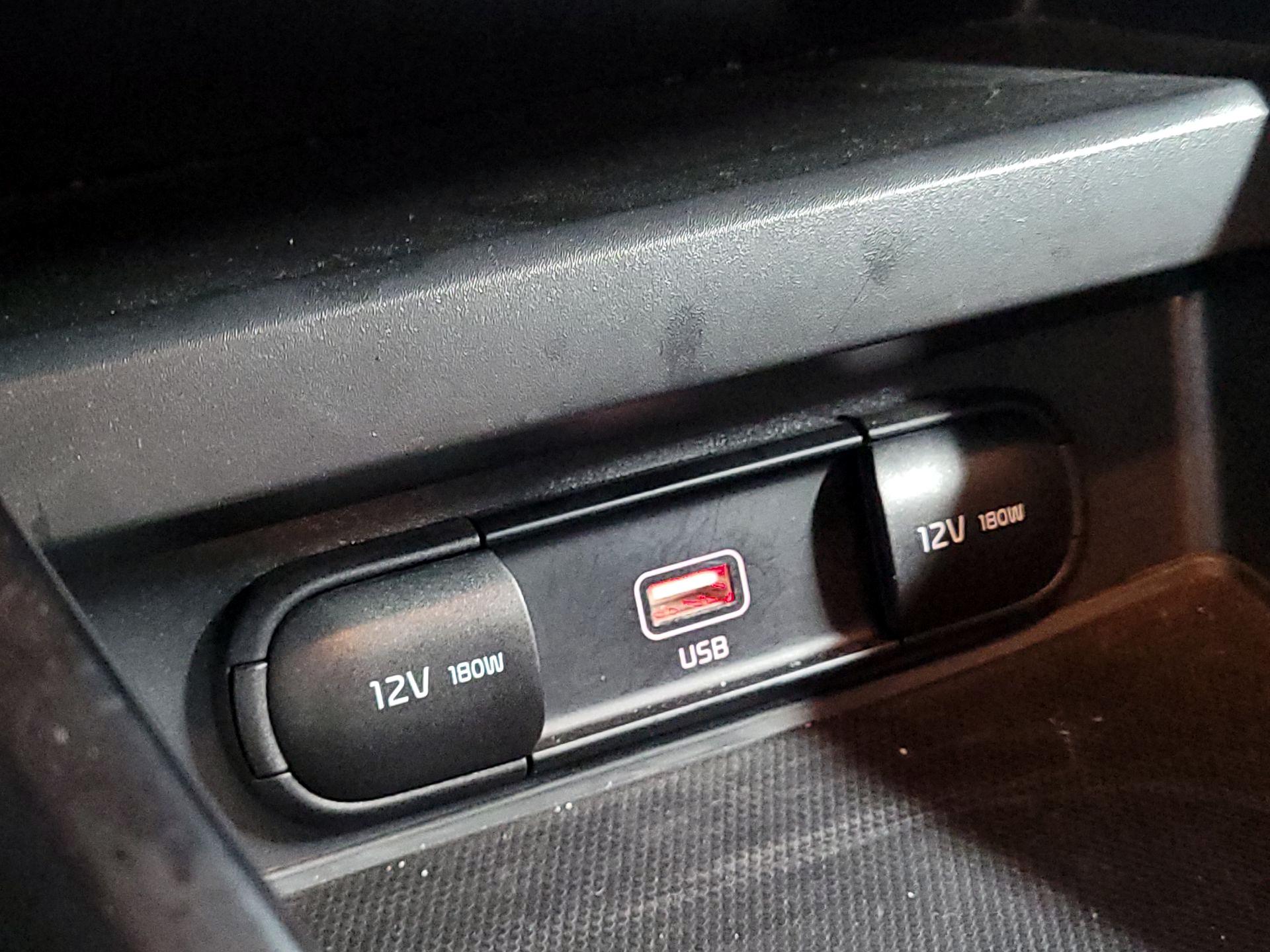 Thumbnail: 2021 Kia Soul - 16