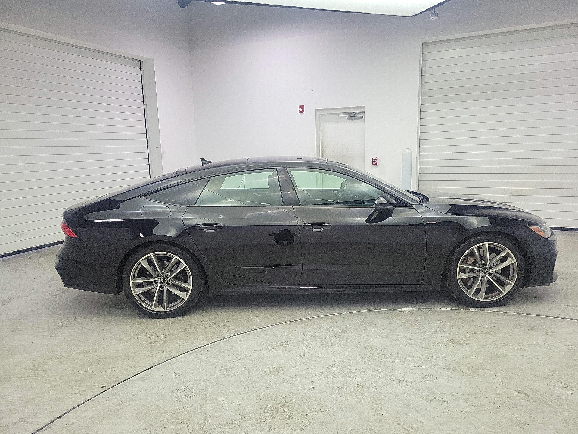 Thumbnail: 2021 Audi A7 - 4