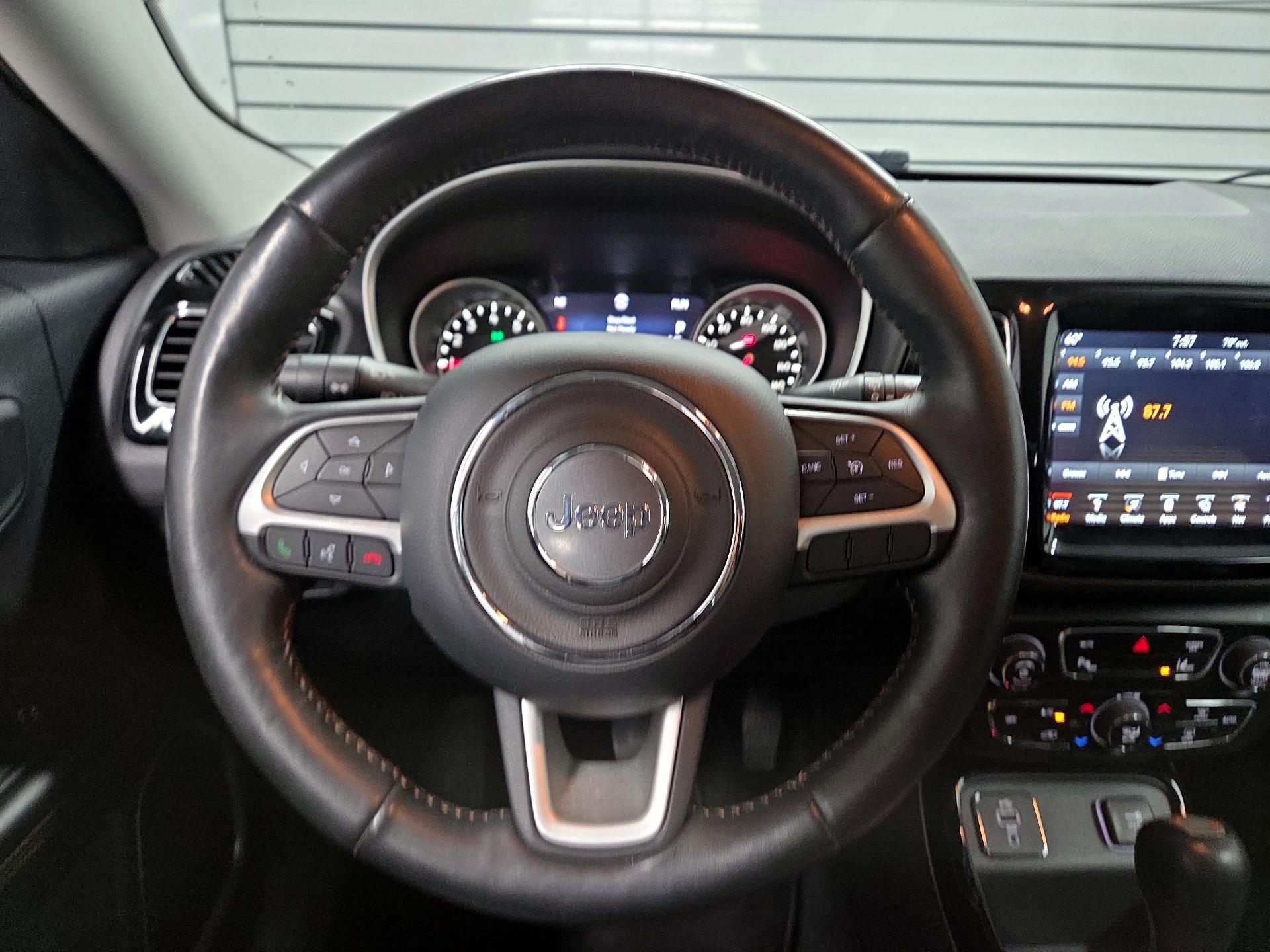 Thumbnail: 2018 Jeep Compass - 10