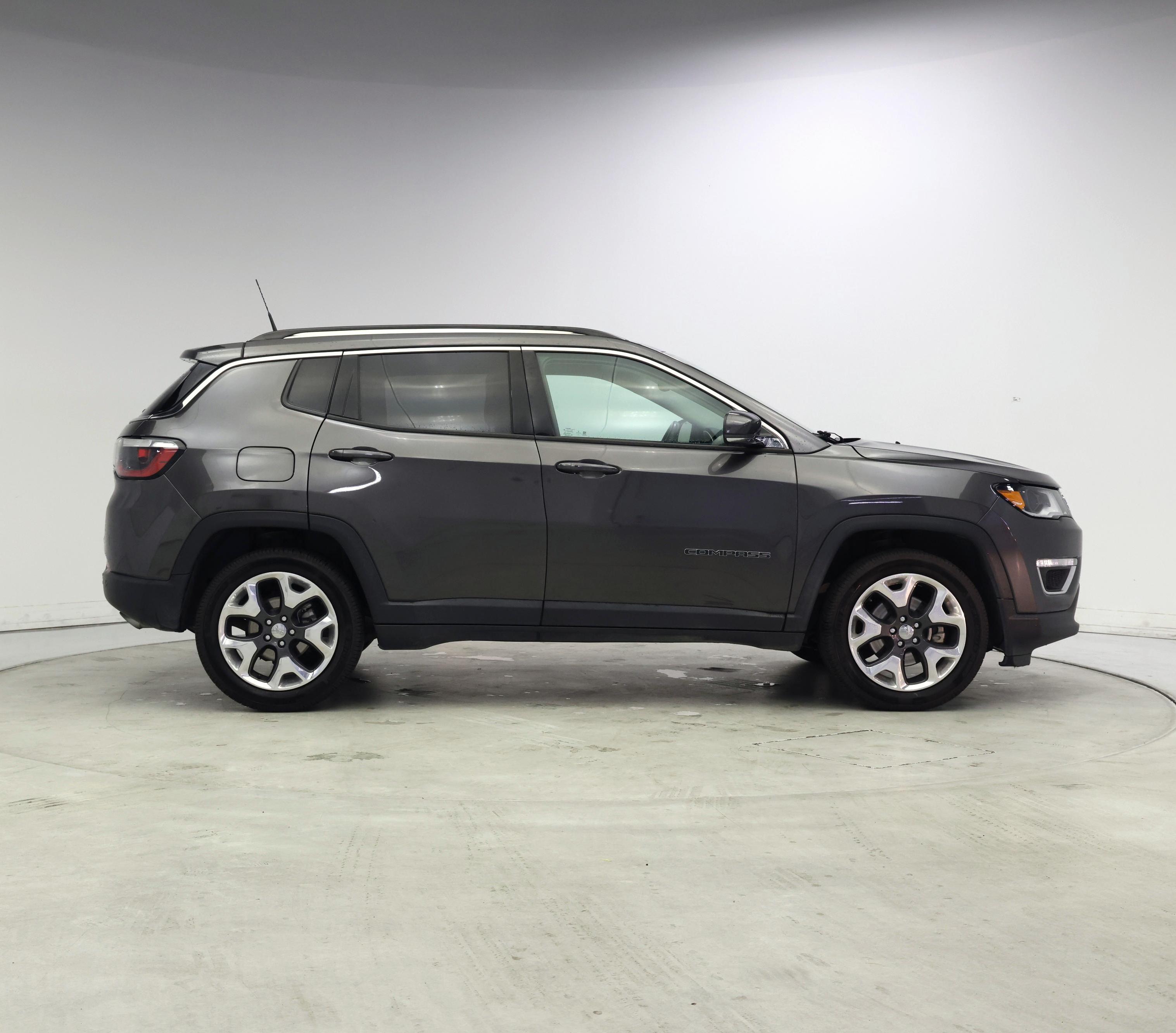 Thumbnail: 2018 Jeep Compass - 7