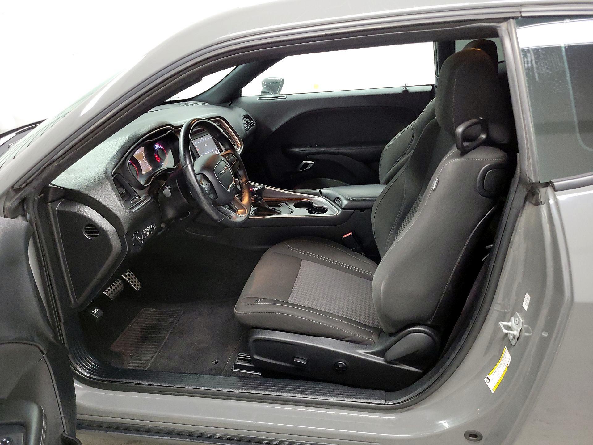 Thumbnail: 2019 Dodge Challenger - 9