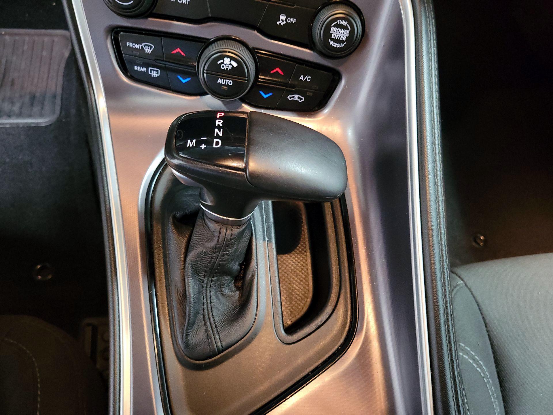 Thumbnail: 2019 Dodge Challenger - 15