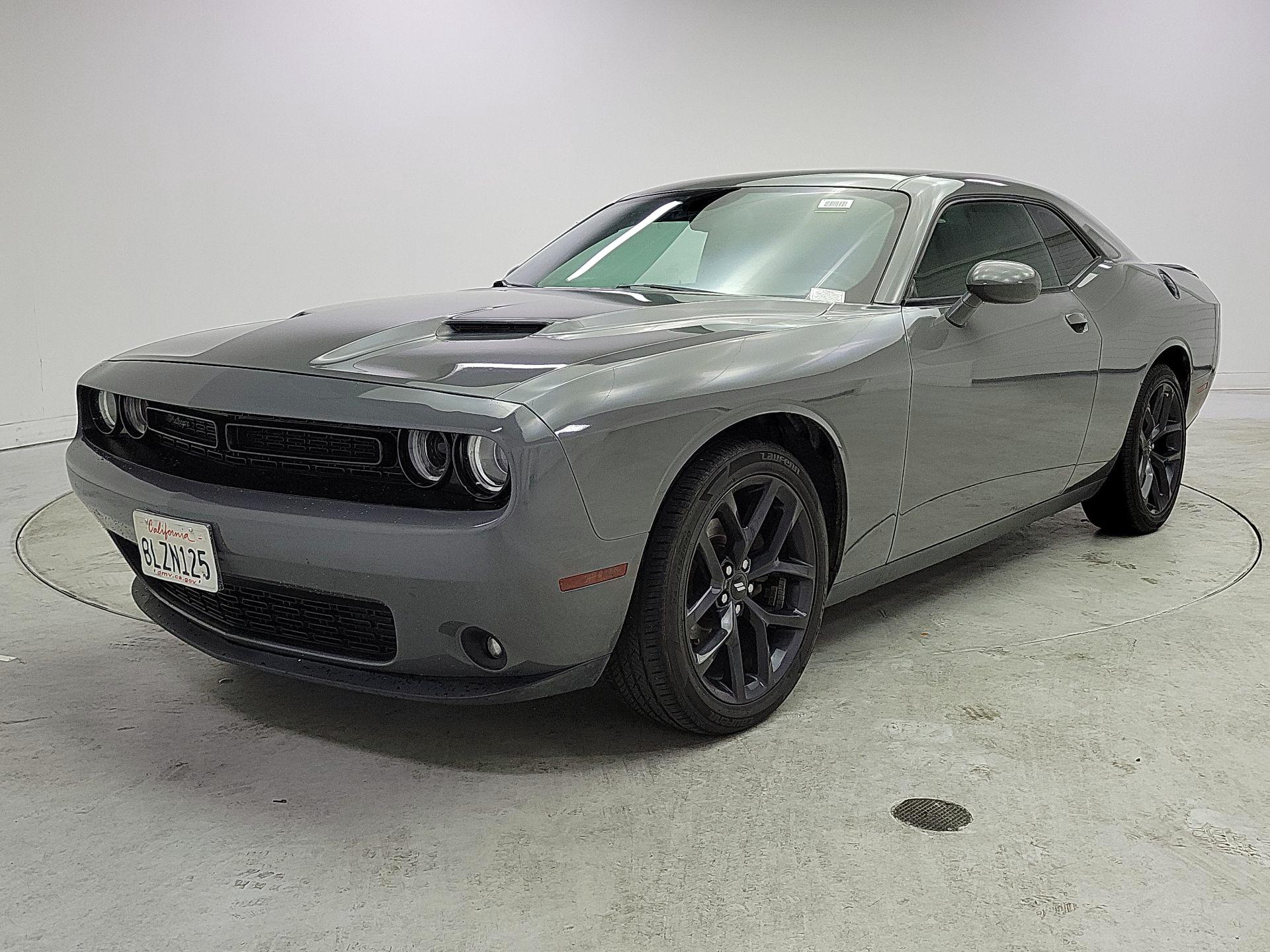 Thumbnail: 2019 Dodge Challenger - 3