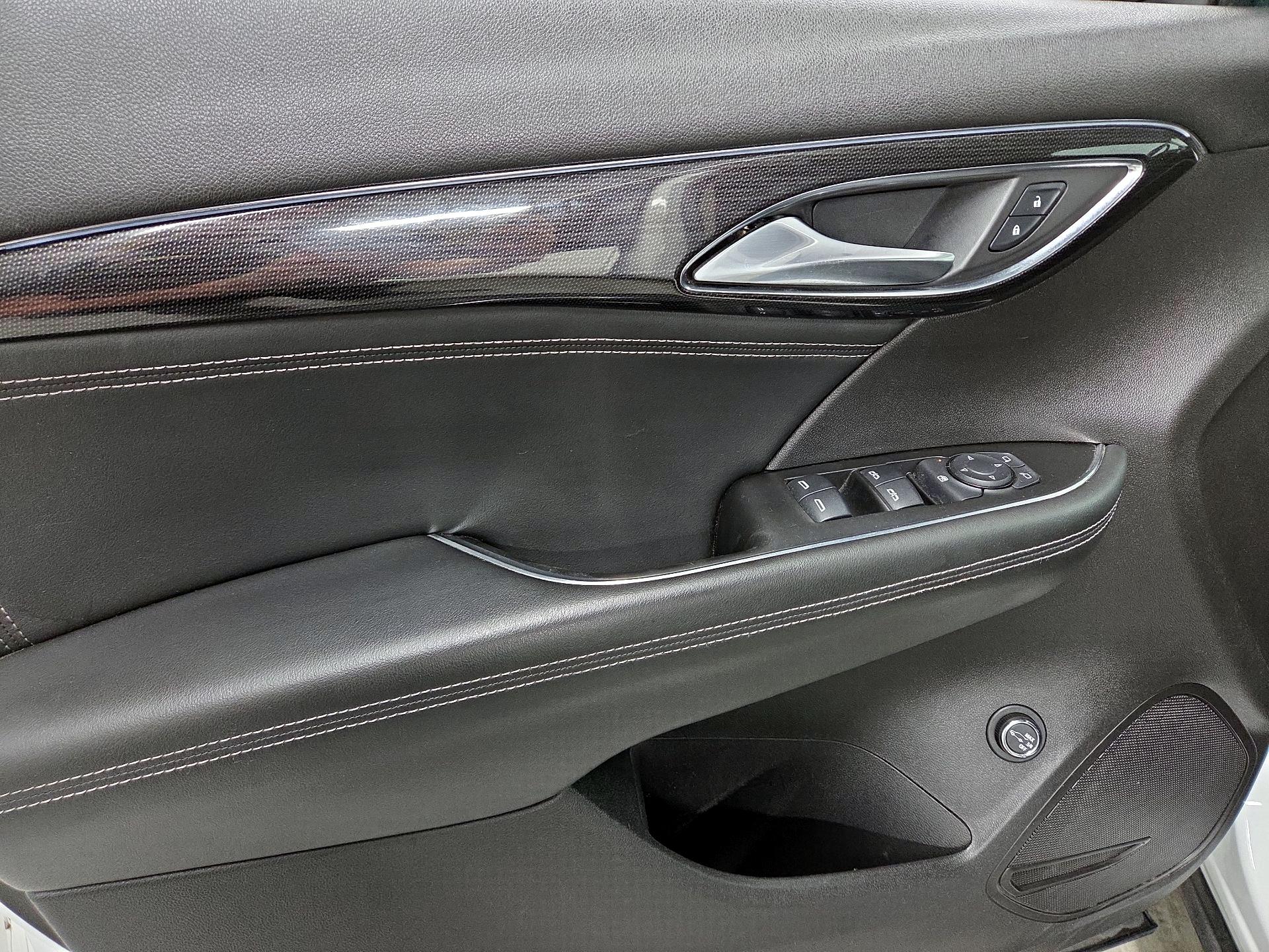 Thumbnail: 2021 Buick Envision - 12