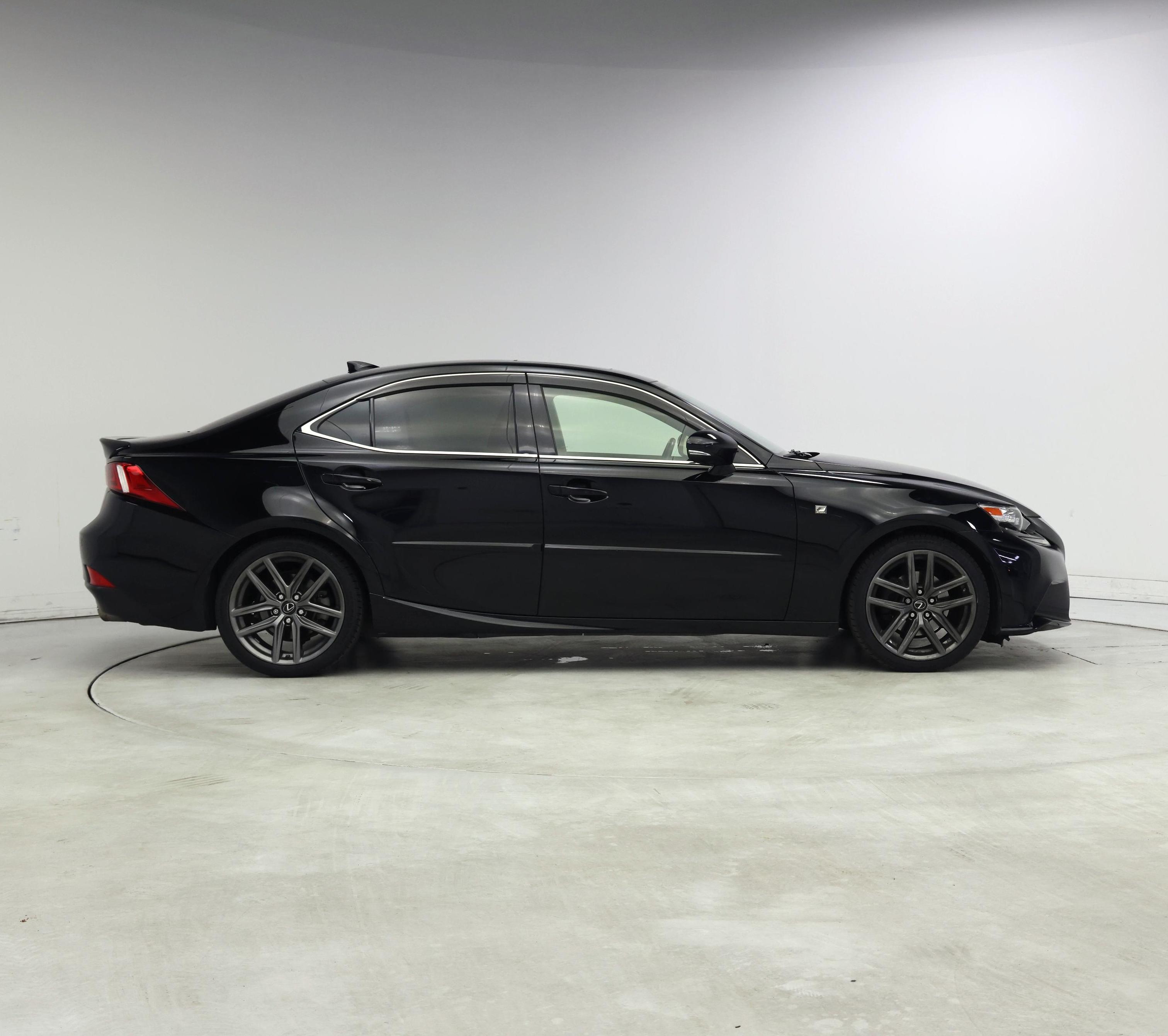 Thumbnail: 2015 Lexus IS - 7