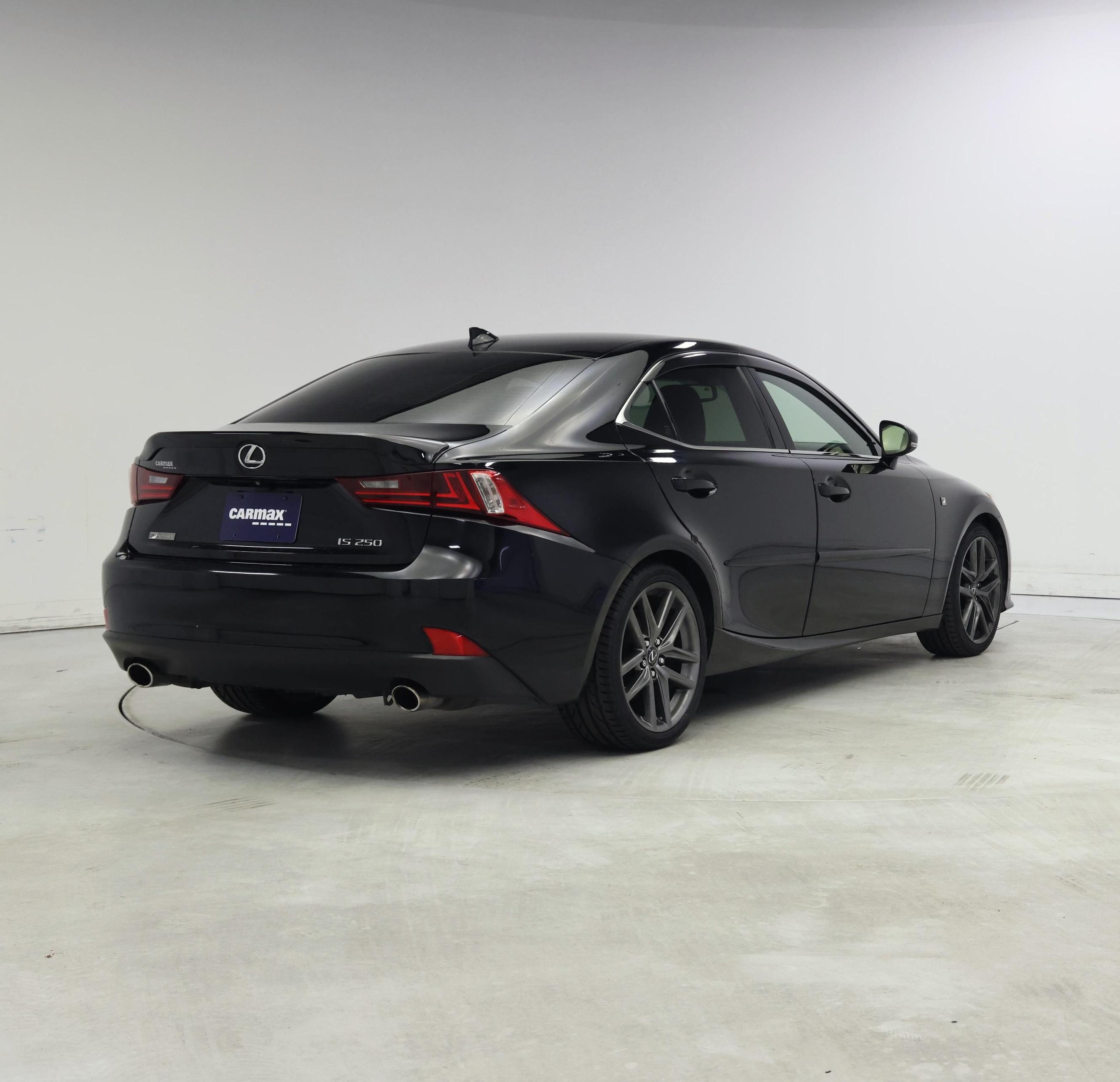 Thumbnail: 2015 Lexus IS - 8