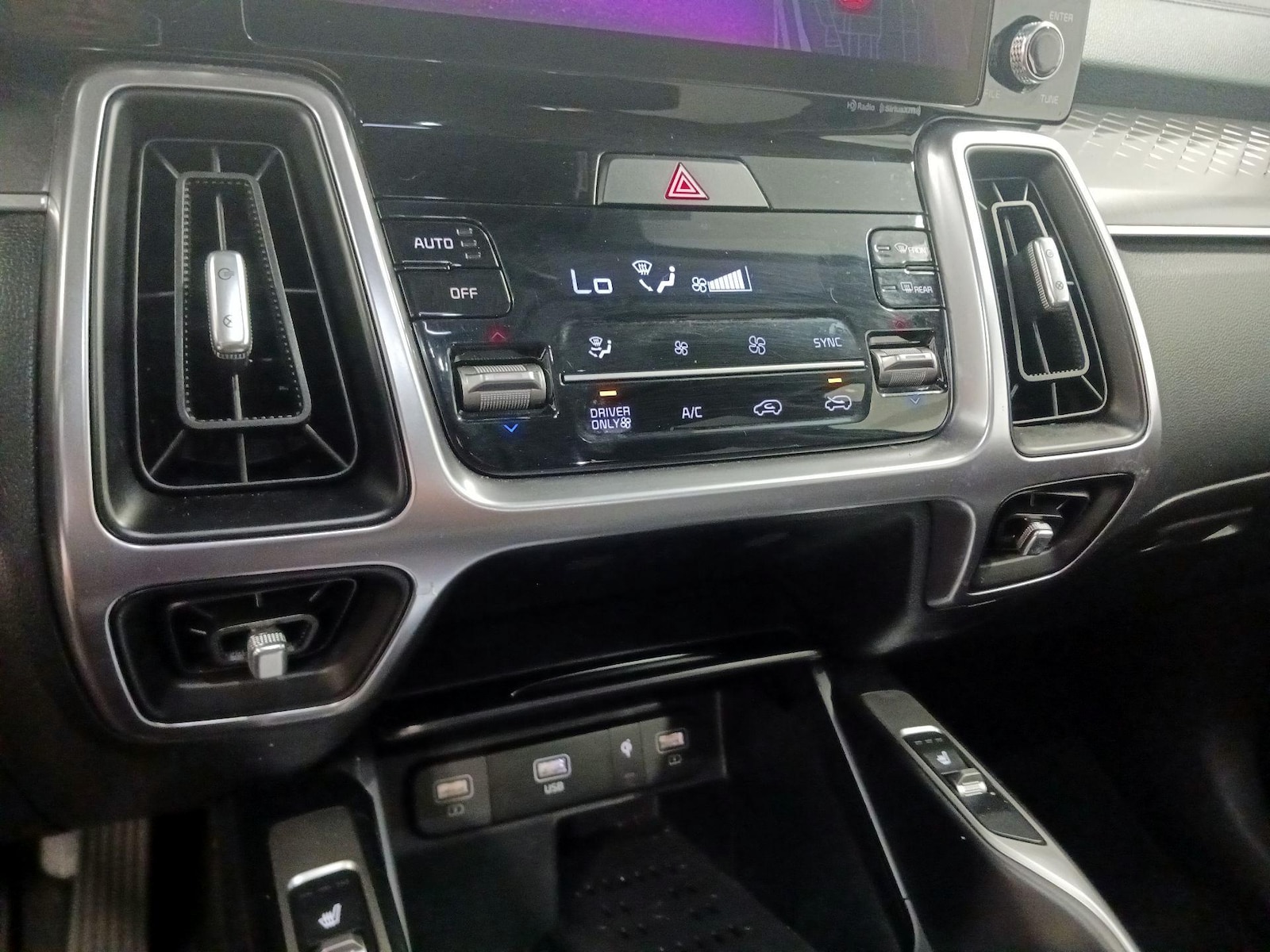 2023 Kia Sorento EX Hybrid - Photo 15