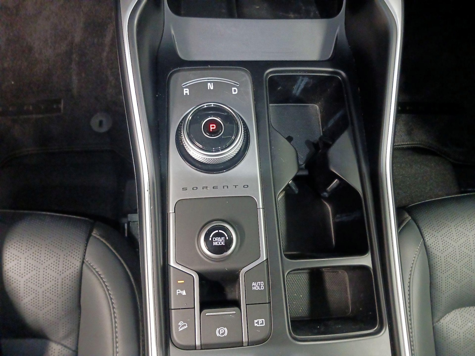 2023 Kia Sorento EX Hybrid - Photo 16