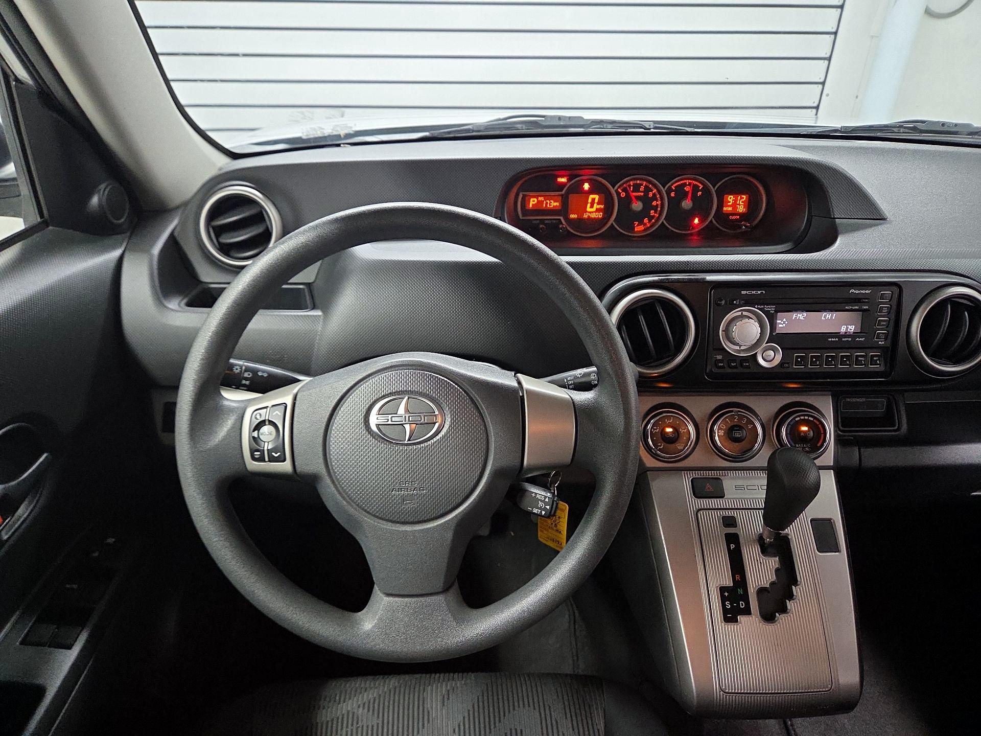 Thumbnail: 2014 Scion xB - 10