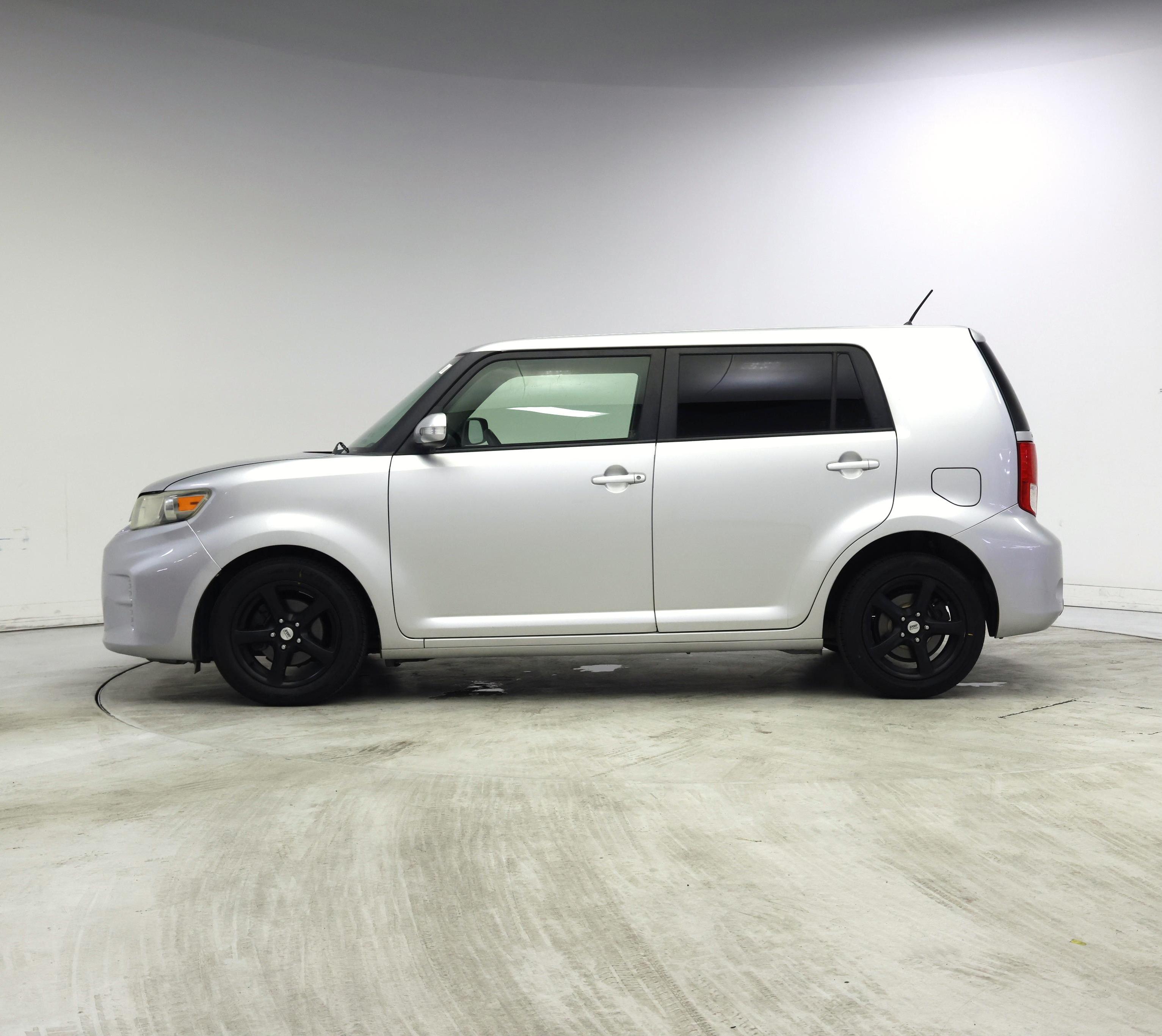 Thumbnail: 2014 Scion xB - 3