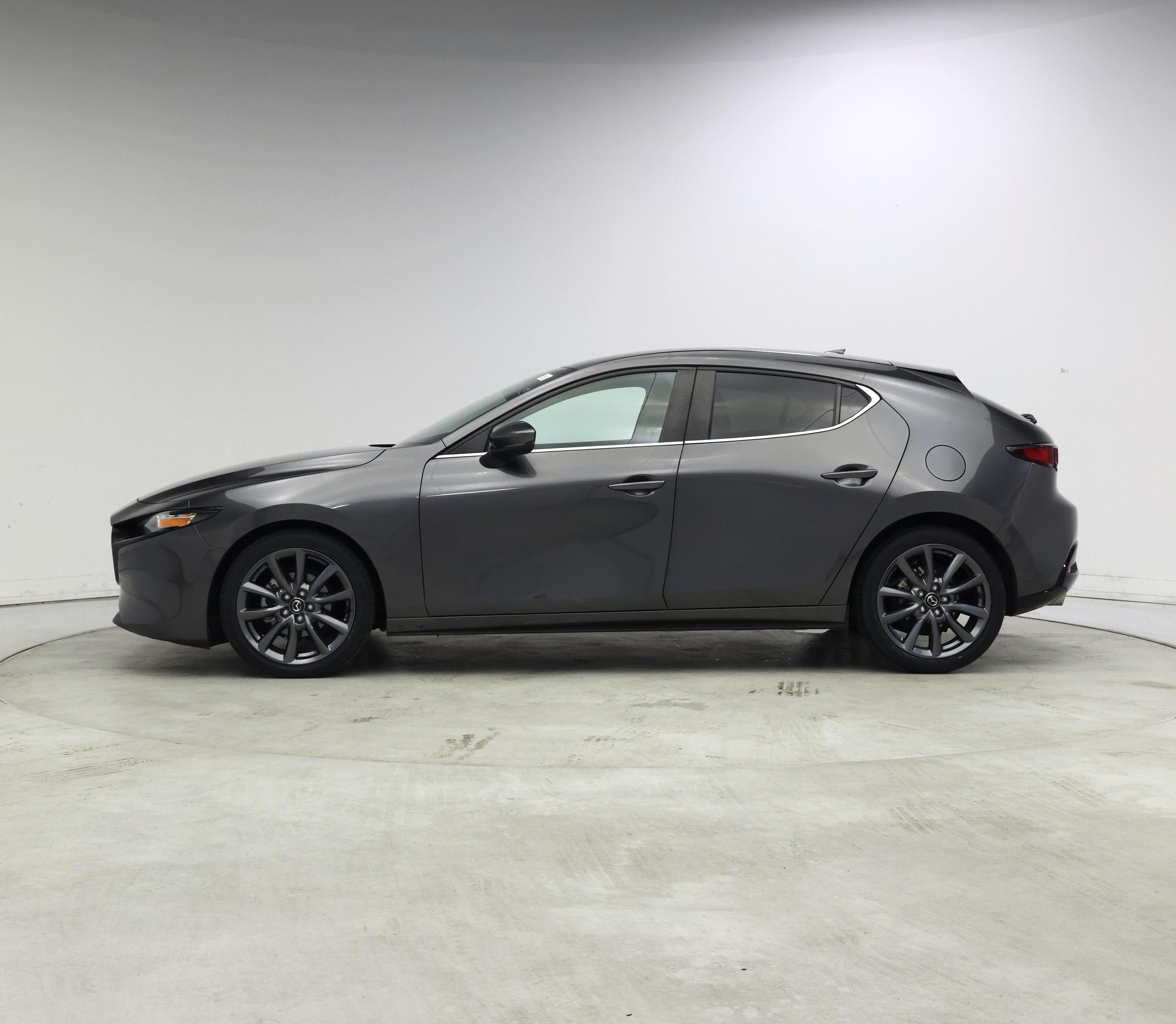 Thumbnail: 2020 Mazda Mazda3 - 3