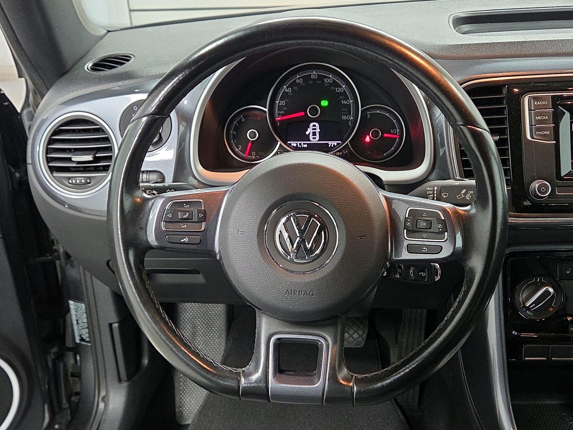 Thumbnail: 2018 Volkswagen Beetle - 10