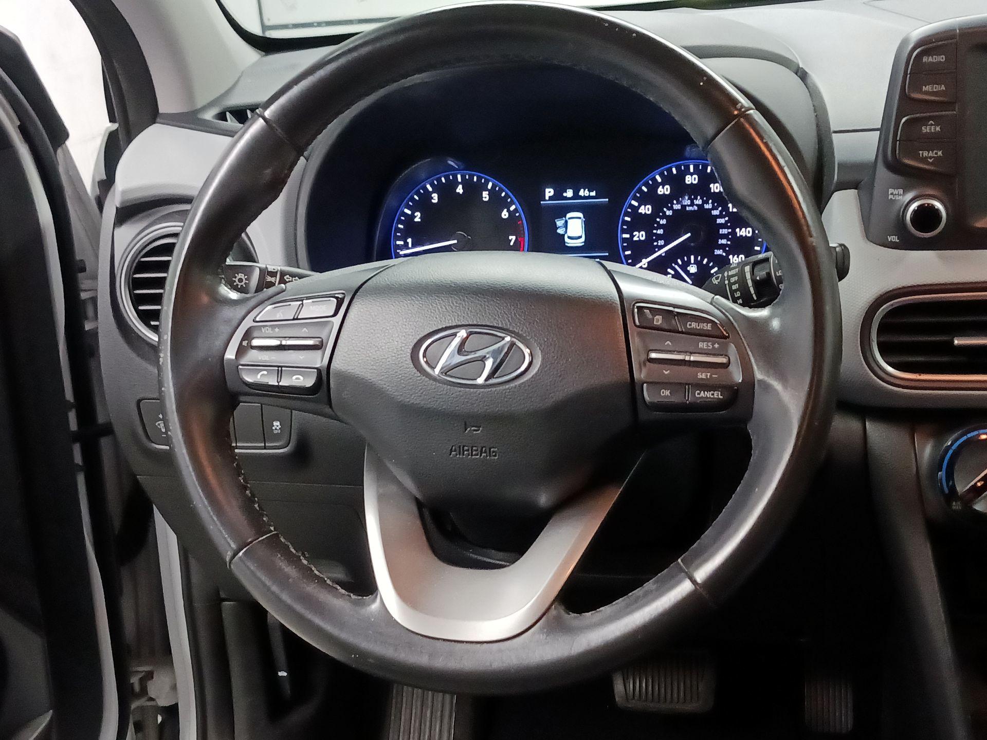 Thumbnail: 2018 Hyundai Kona - 10