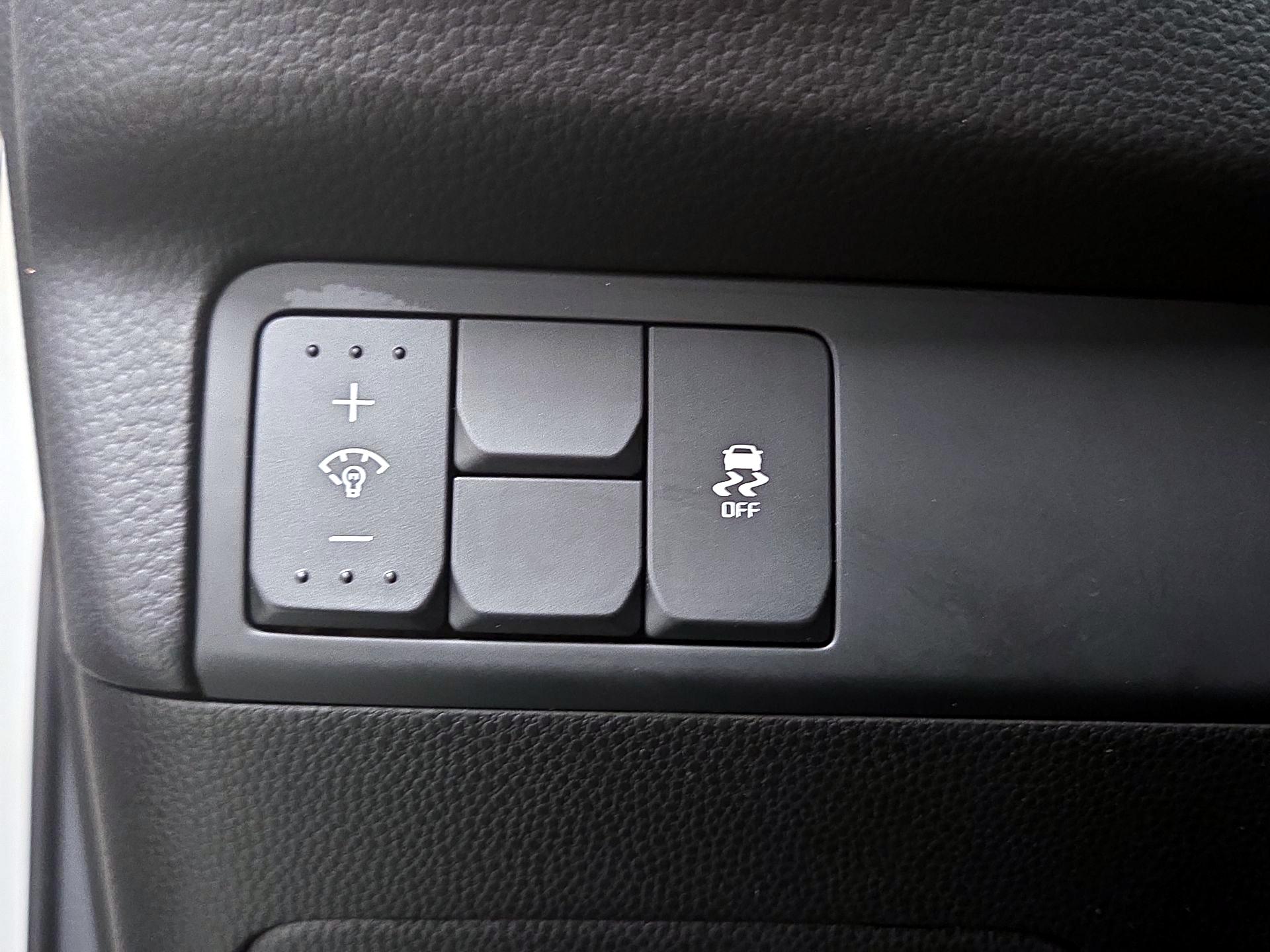 Thumbnail: 2016 Kia Soul - 13