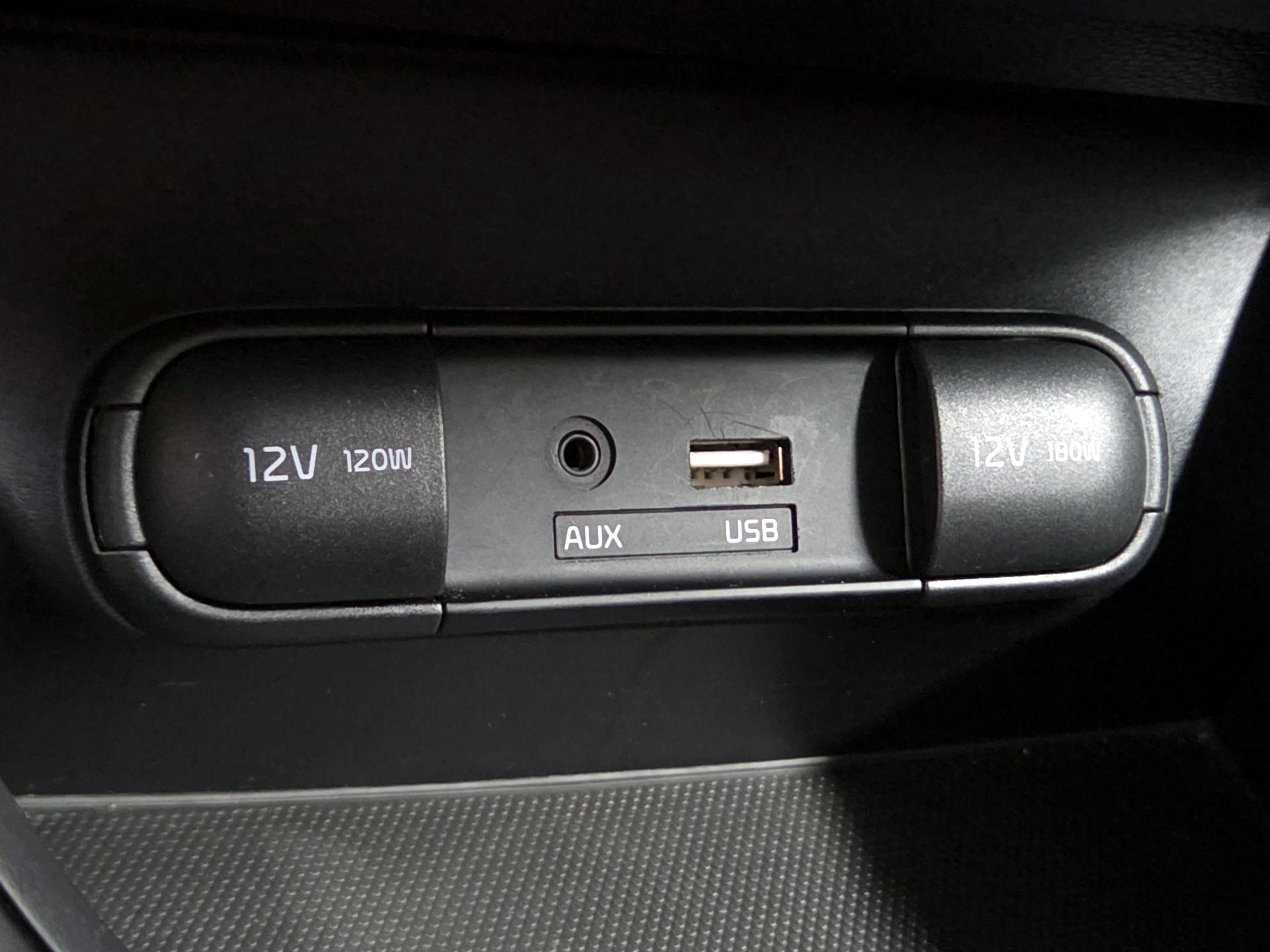 Thumbnail: 2016 Kia Soul - 17
