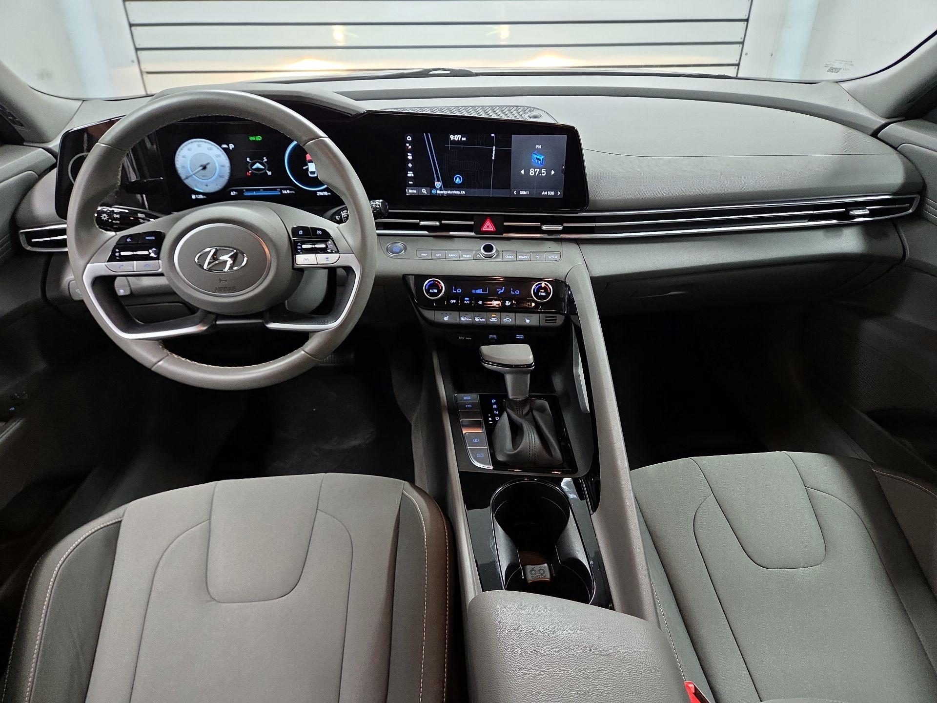 Thumbnail: 2023 Hyundai Elantra - 9