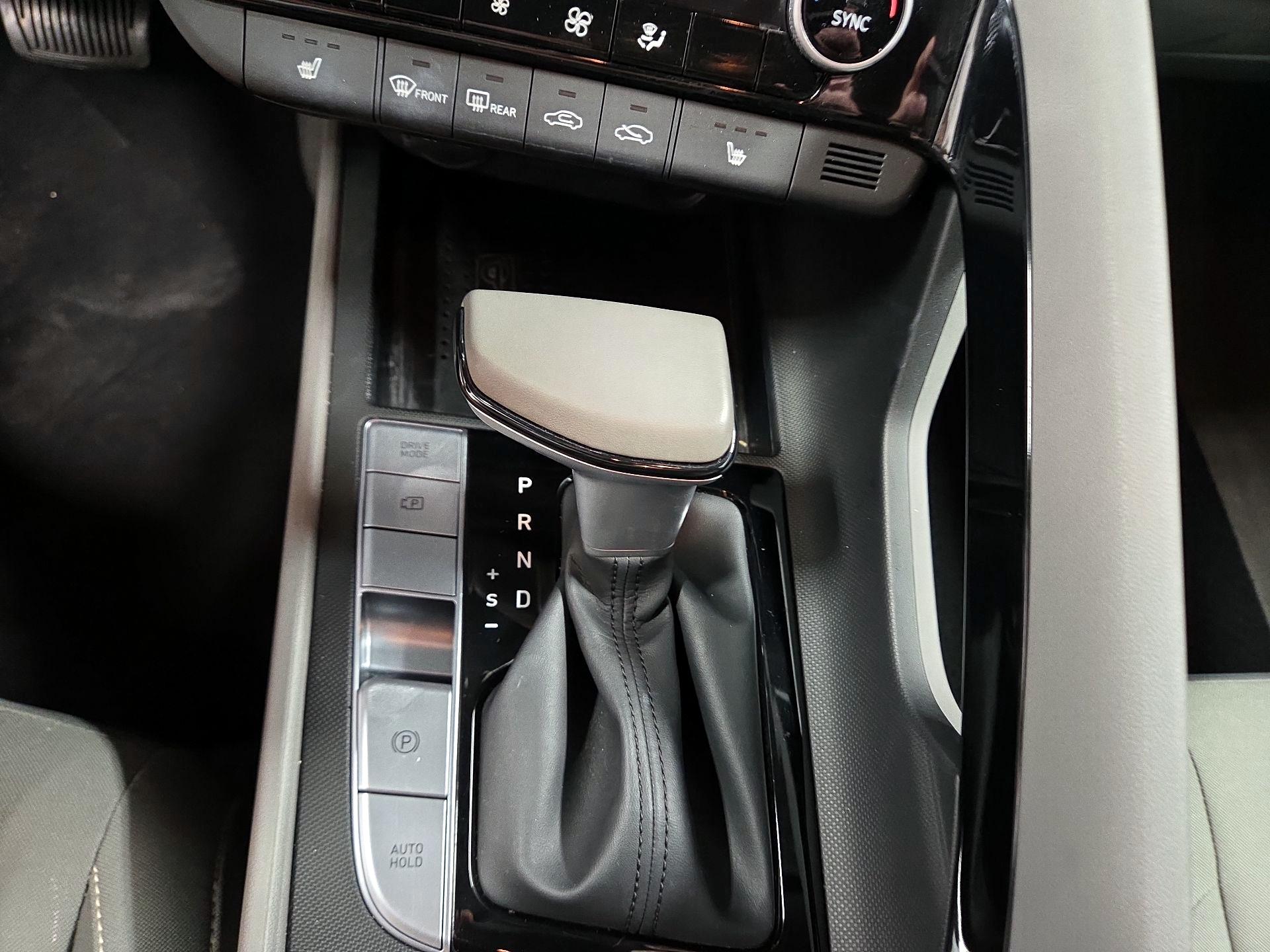 Thumbnail: 2023 Hyundai Elantra - 18