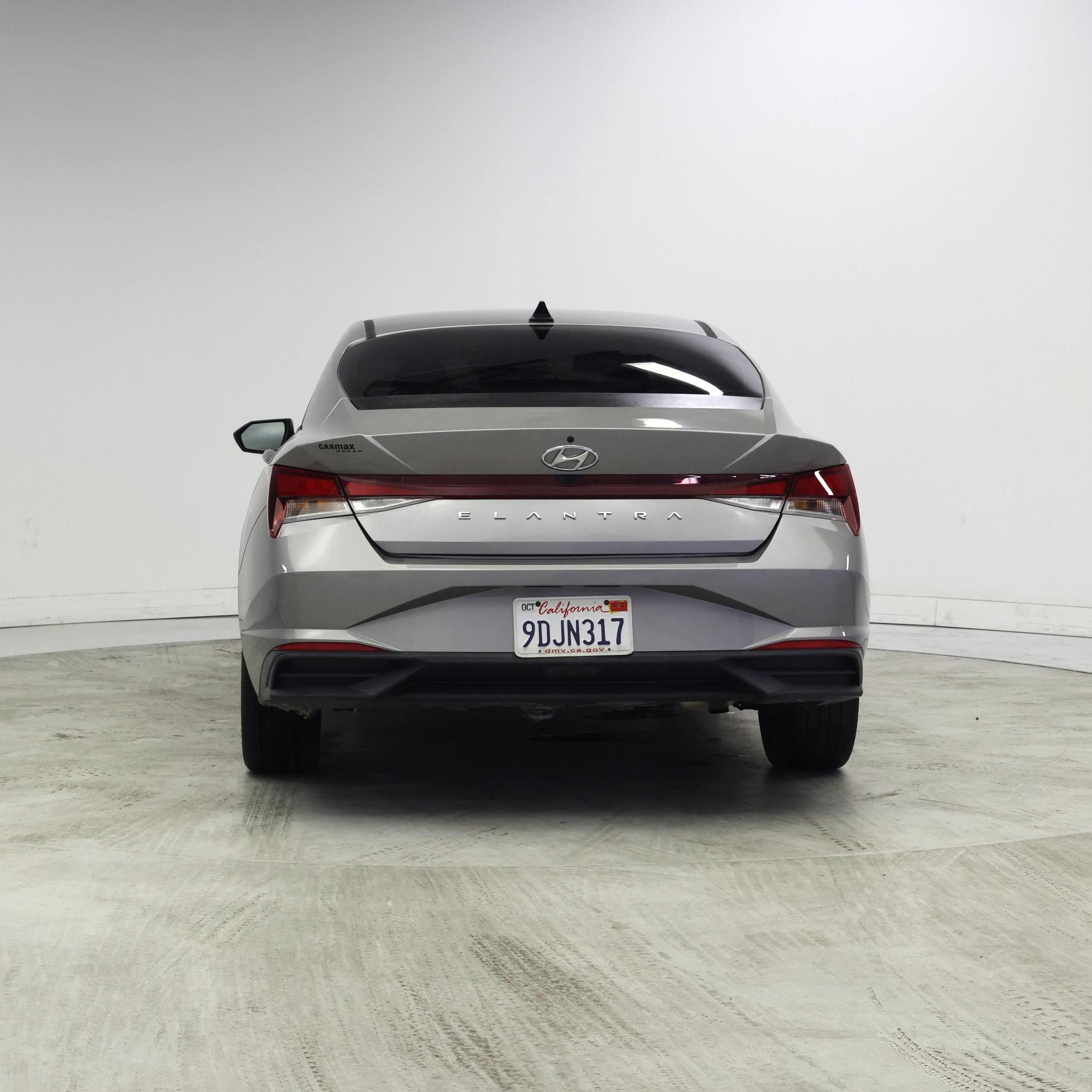 Thumbnail: 2023 Hyundai Elantra - 6