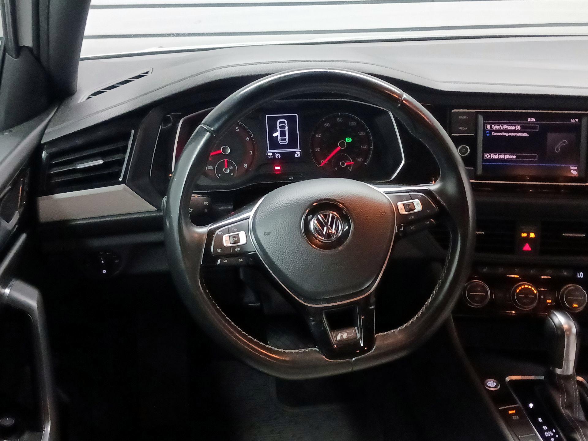 Thumbnail: 2019 Volkswagen Jetta - 10