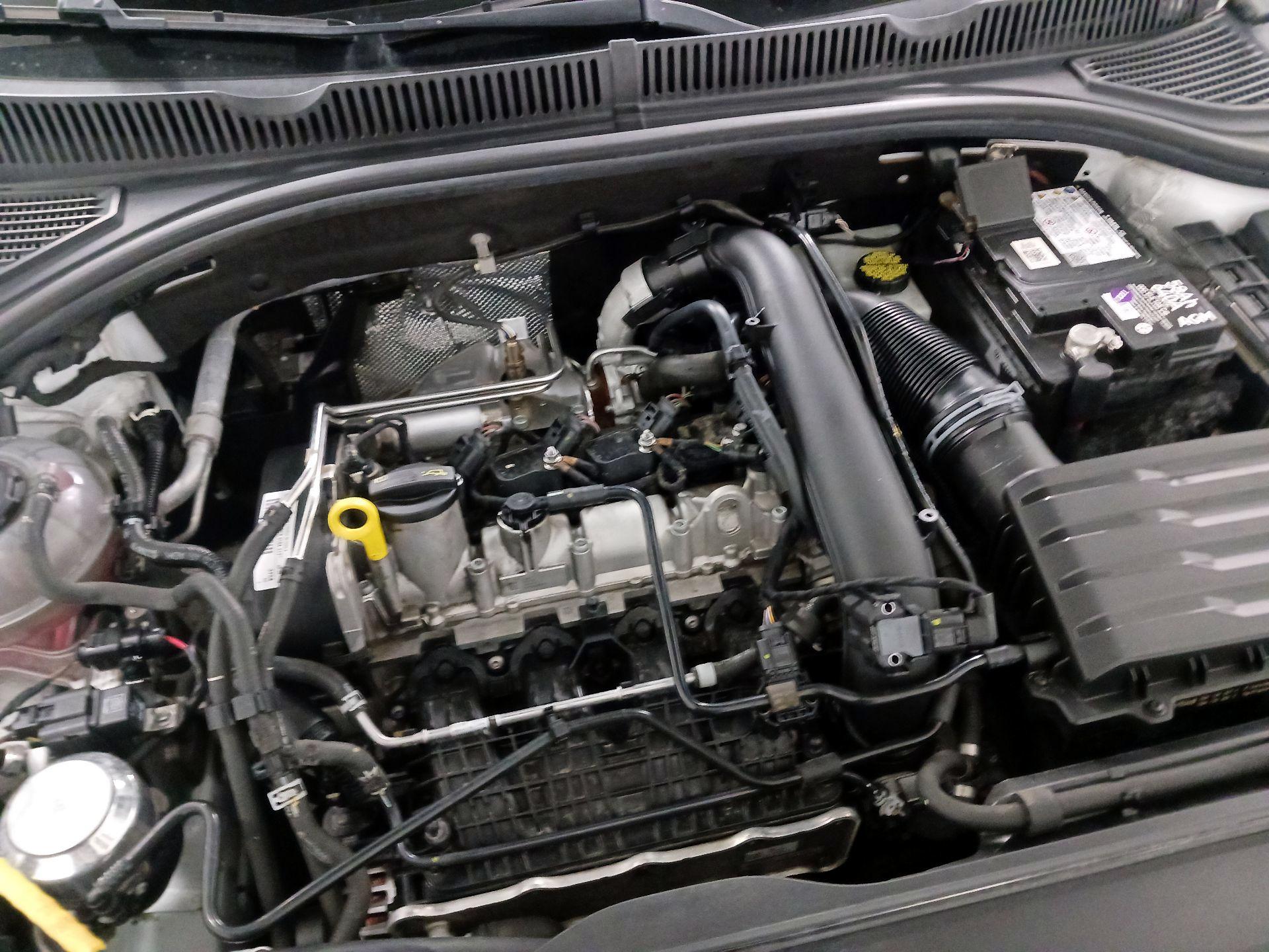 Thumbnail: 2019 Volkswagen Jetta - 19