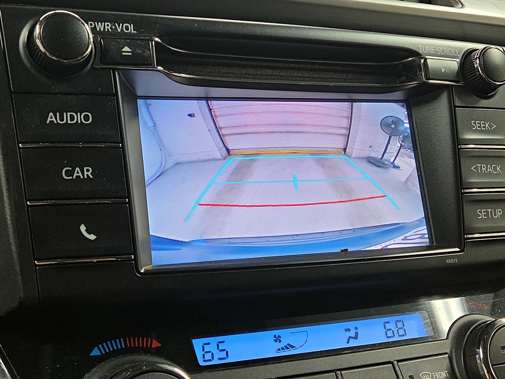 Thumbnail: 2018 Toyota RAV4 - 14