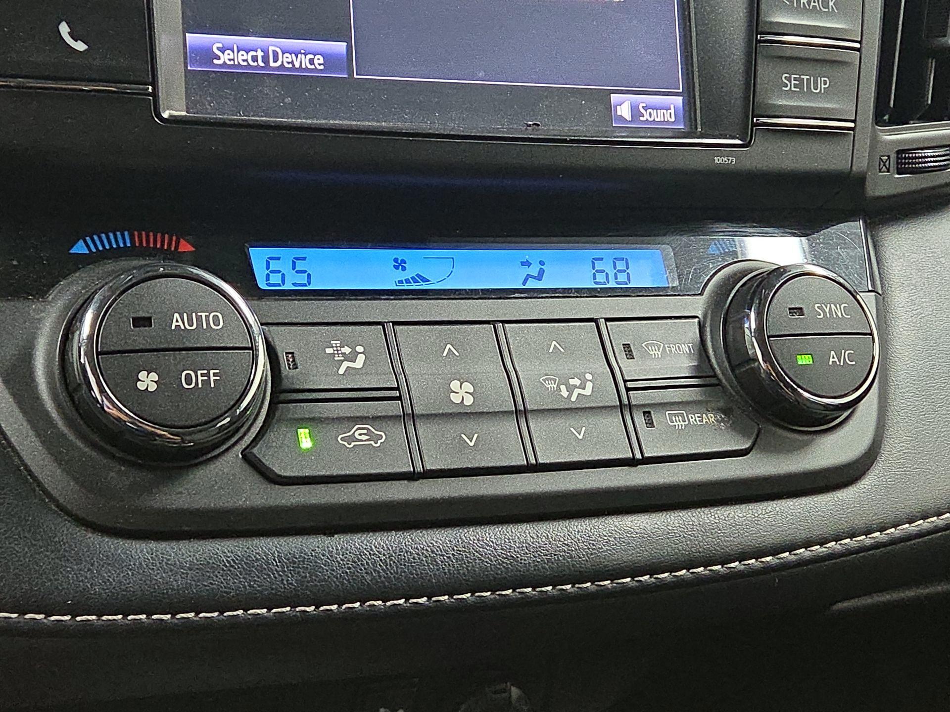 Thumbnail: 2018 Toyota RAV4 - 16