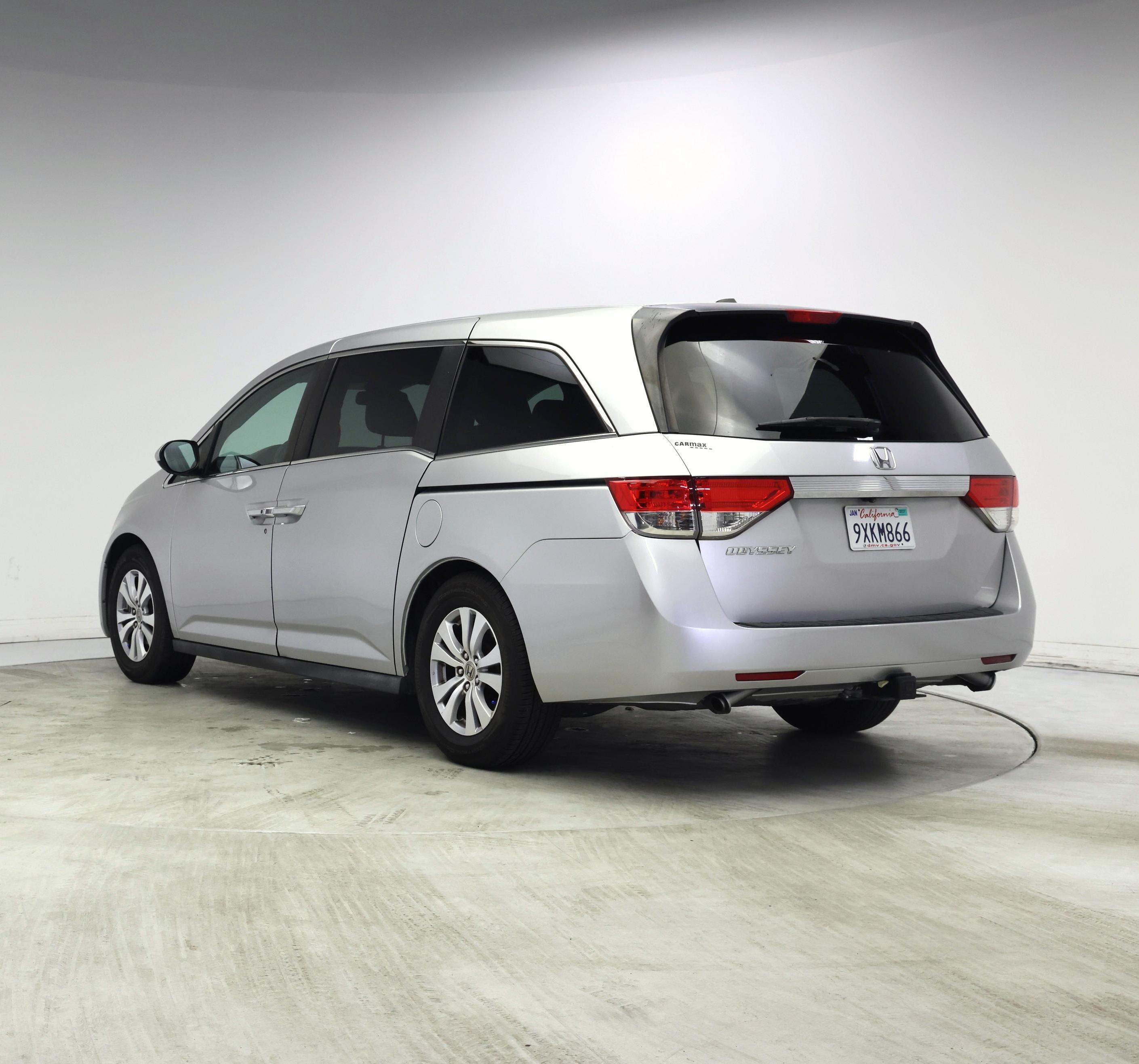 Thumbnail: 2015 Honda Odyssey - 2