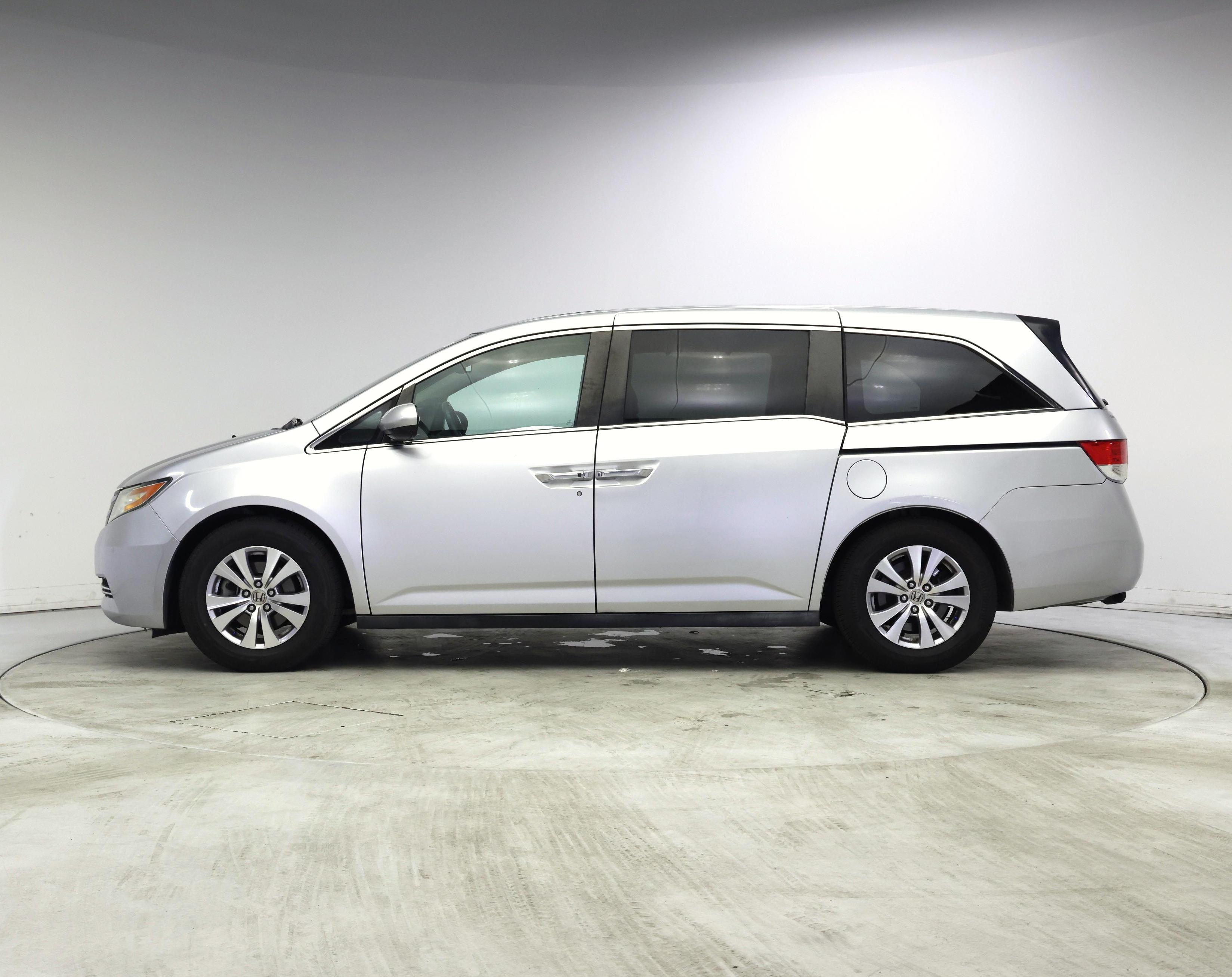 Thumbnail: 2015 Honda Odyssey - 3