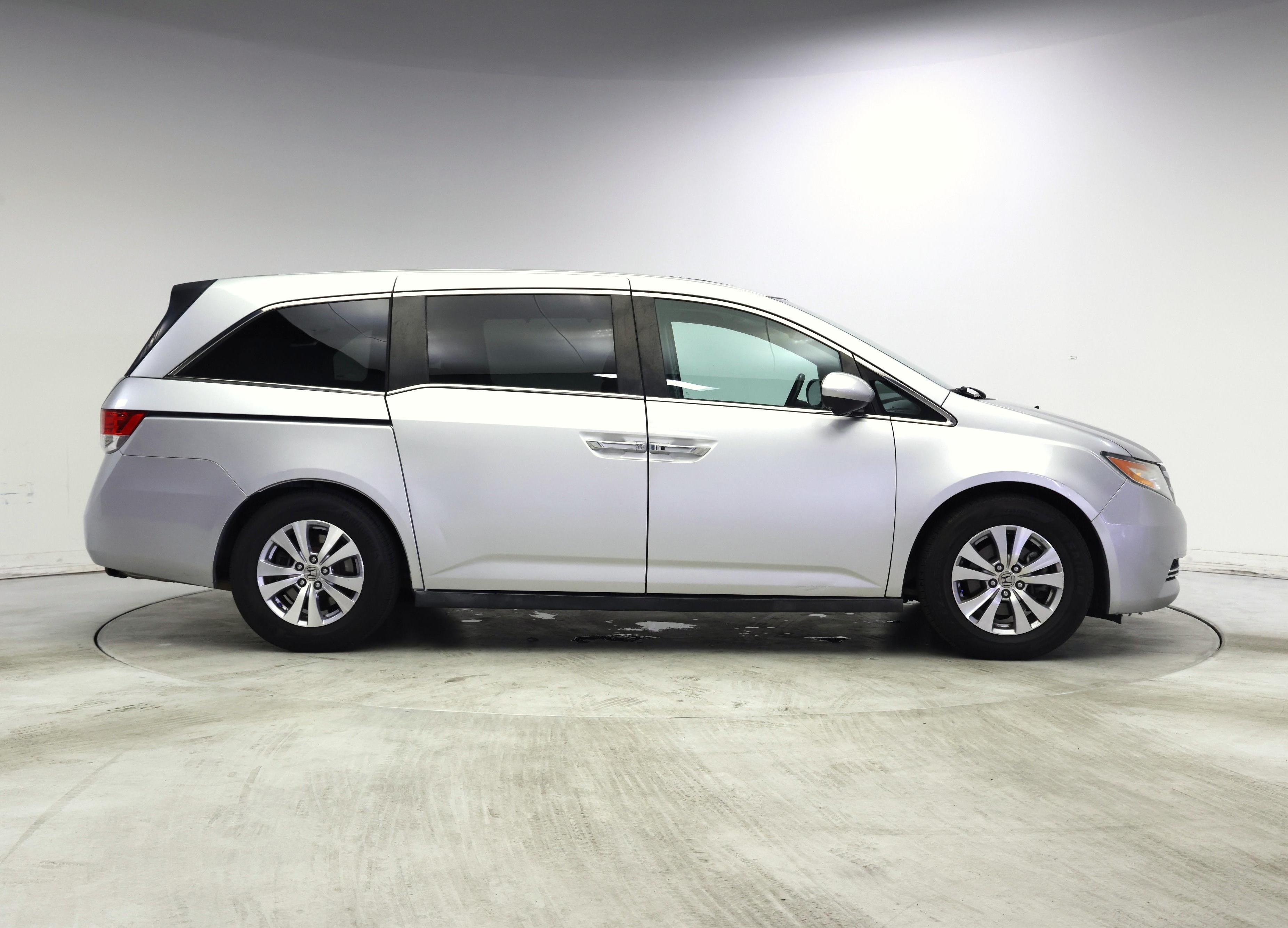 Thumbnail: 2015 Honda Odyssey - 7