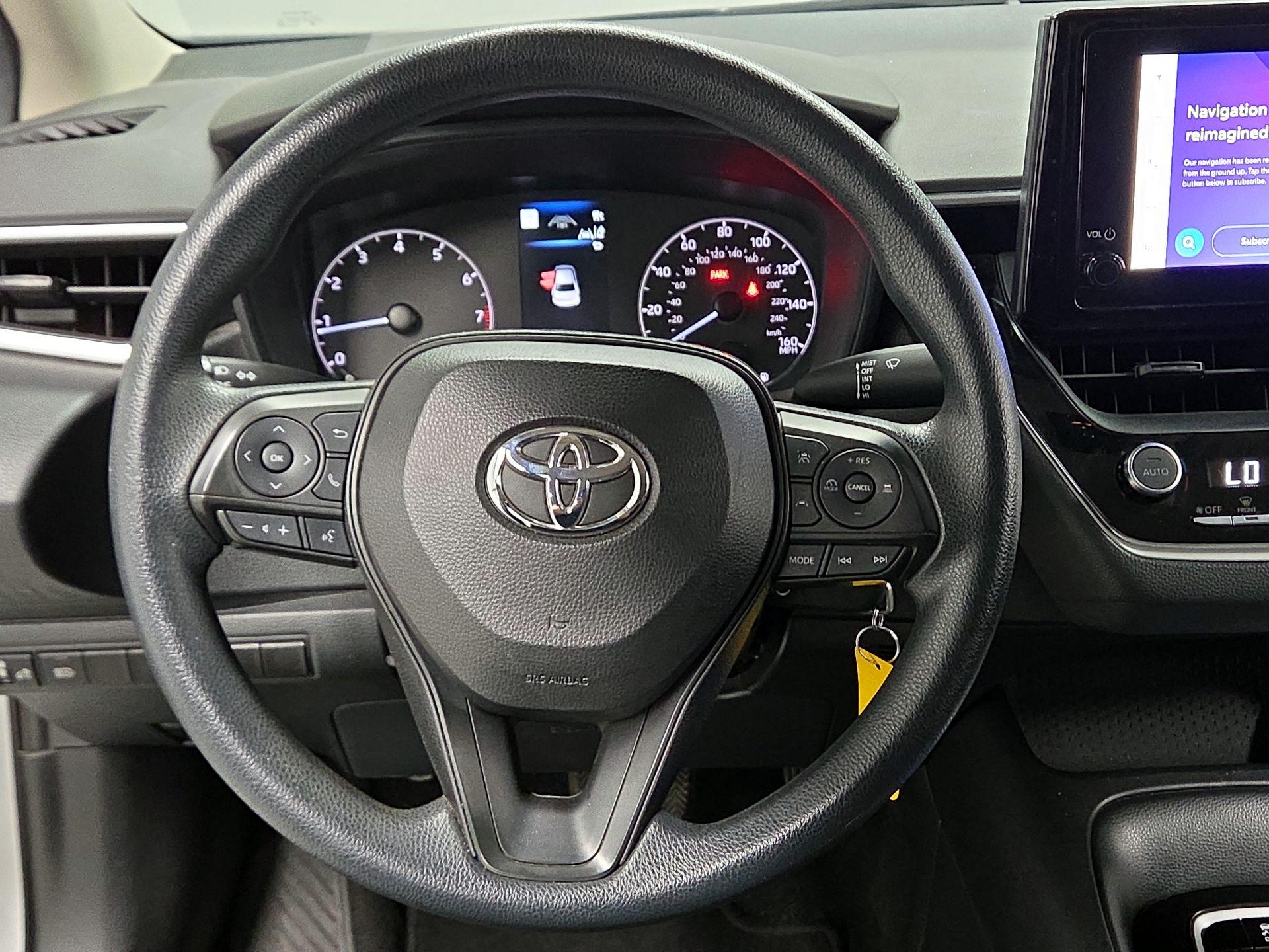 Thumbnail: 2023 Toyota Corolla - 10