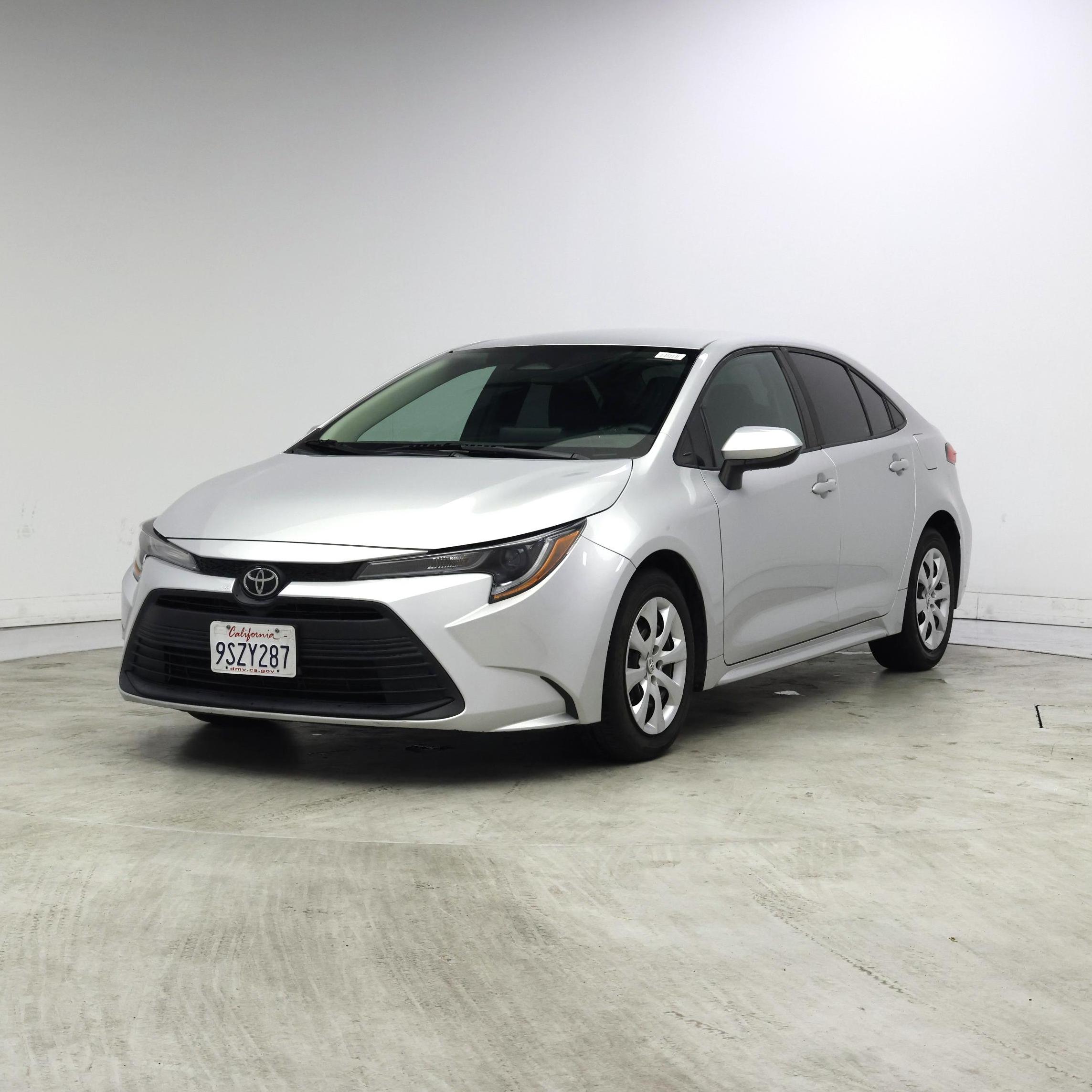 Thumbnail: 2023 Toyota Corolla - 4