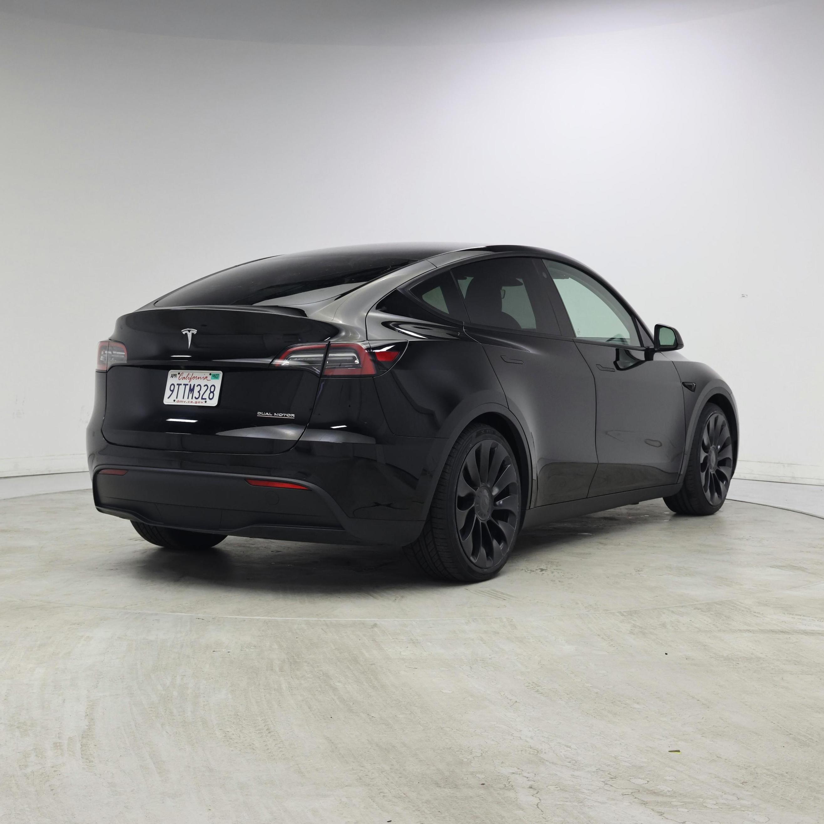 Thumbnail: 2022 Tesla Model Y - 8