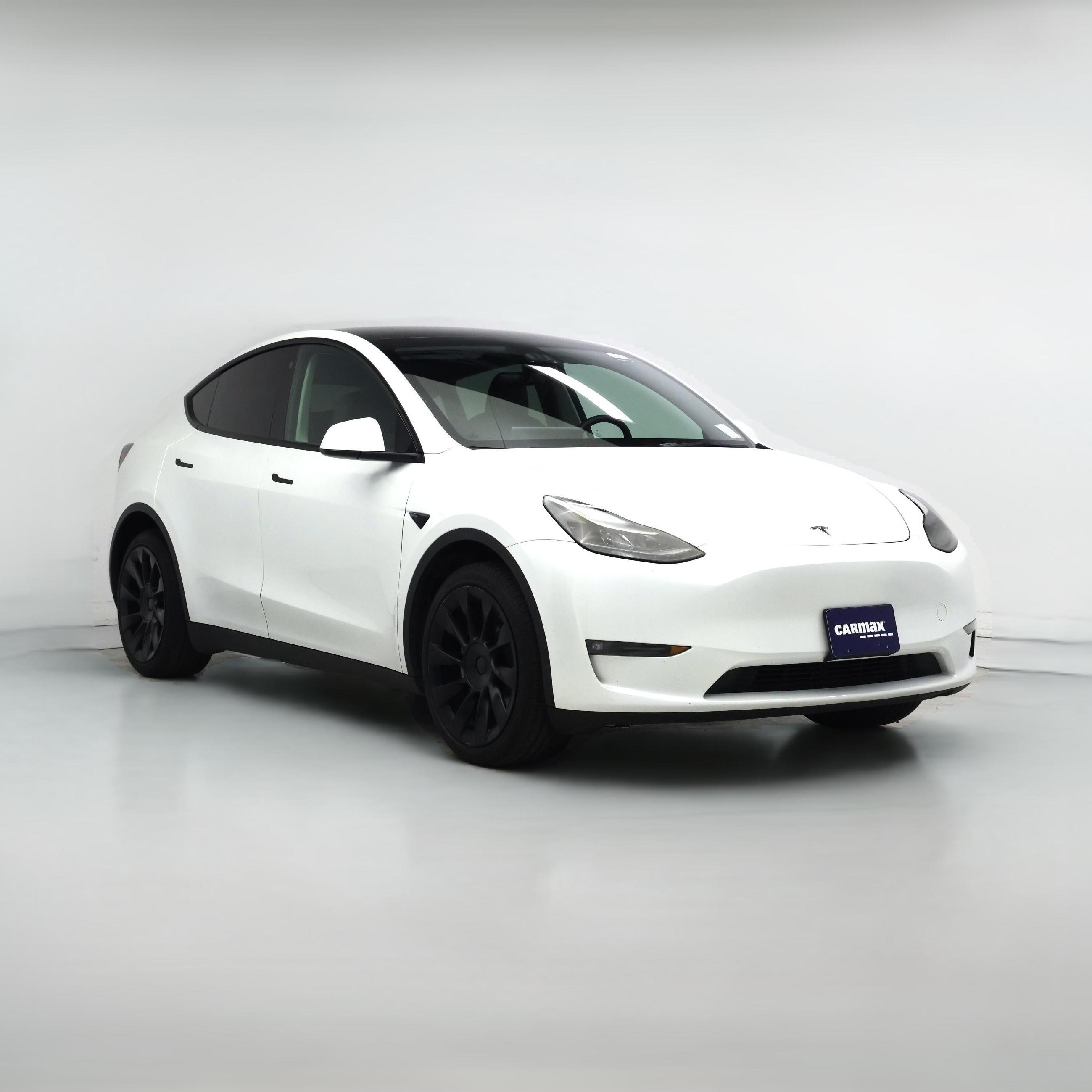 Thumbnail: 2023 Tesla Model Y - 1
