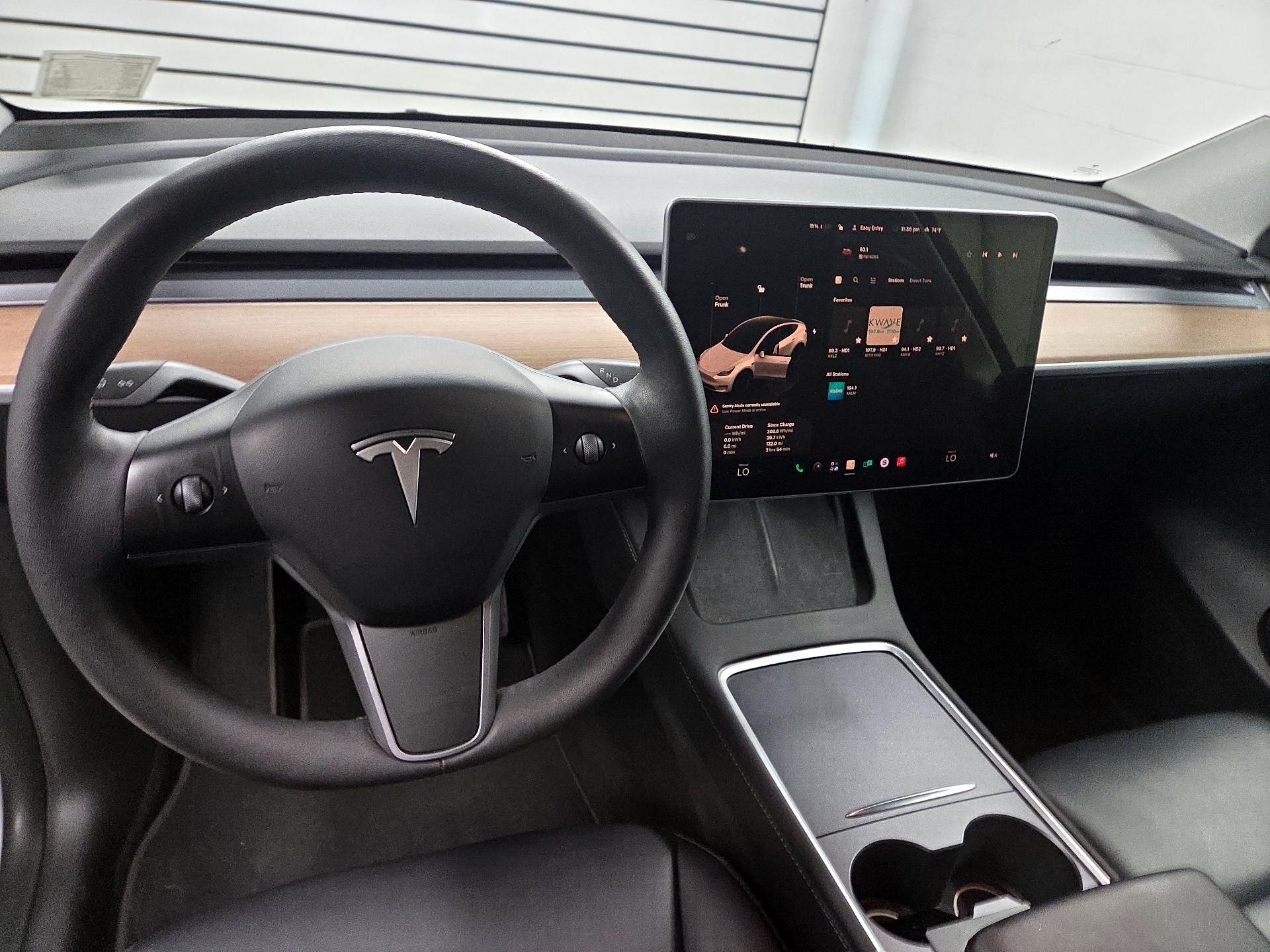 Thumbnail: 2023 Tesla Model Y - 9