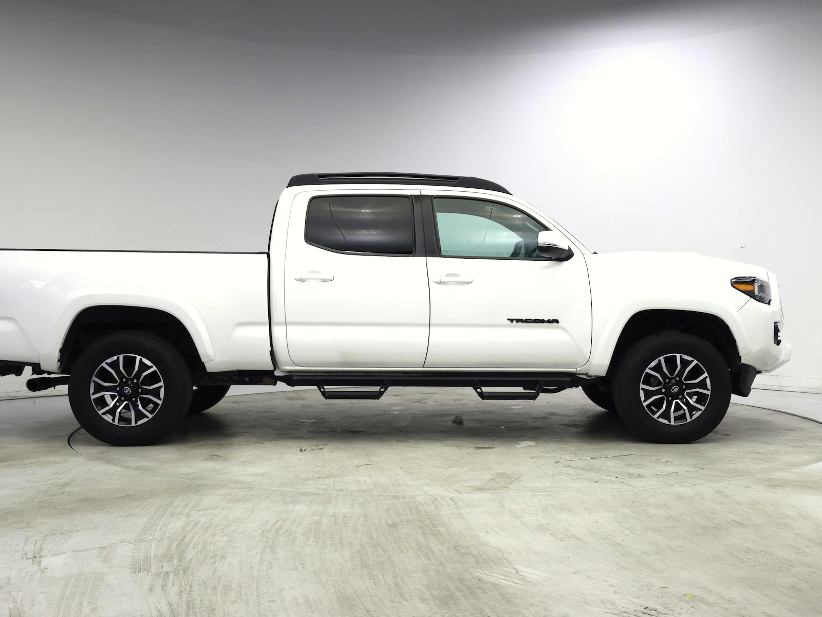 2023 Toyota Tacoma TRD Sport - Photo 8