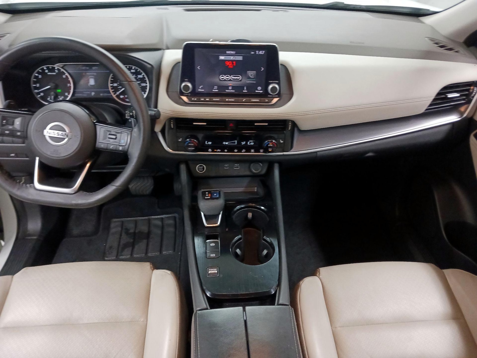 2021 Nissan Rogue SV - Photo 10