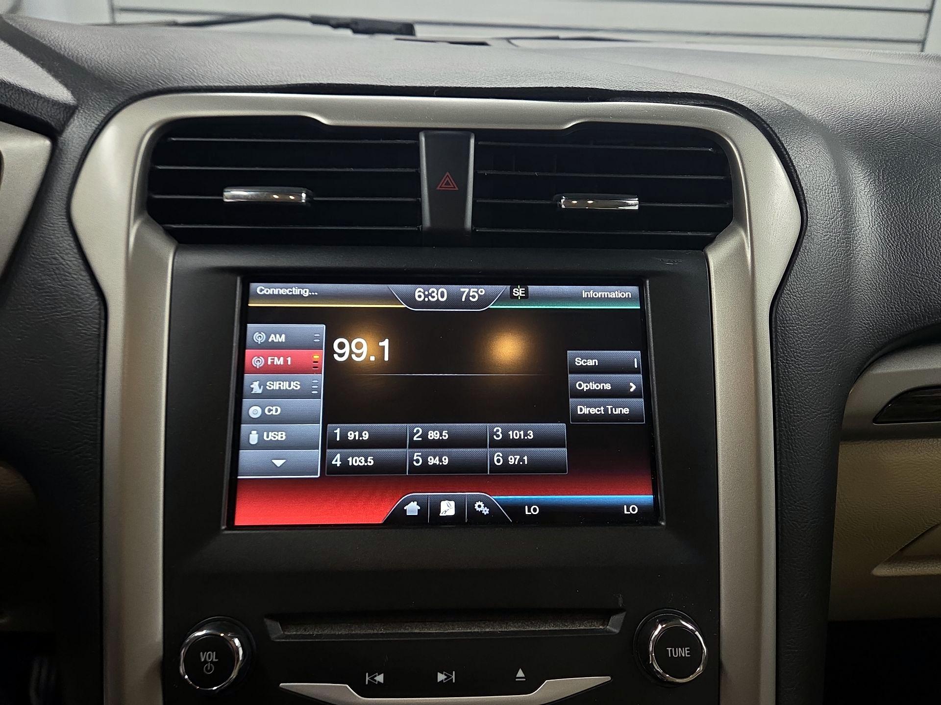 Thumbnail: 2015 Ford Fusion - 13