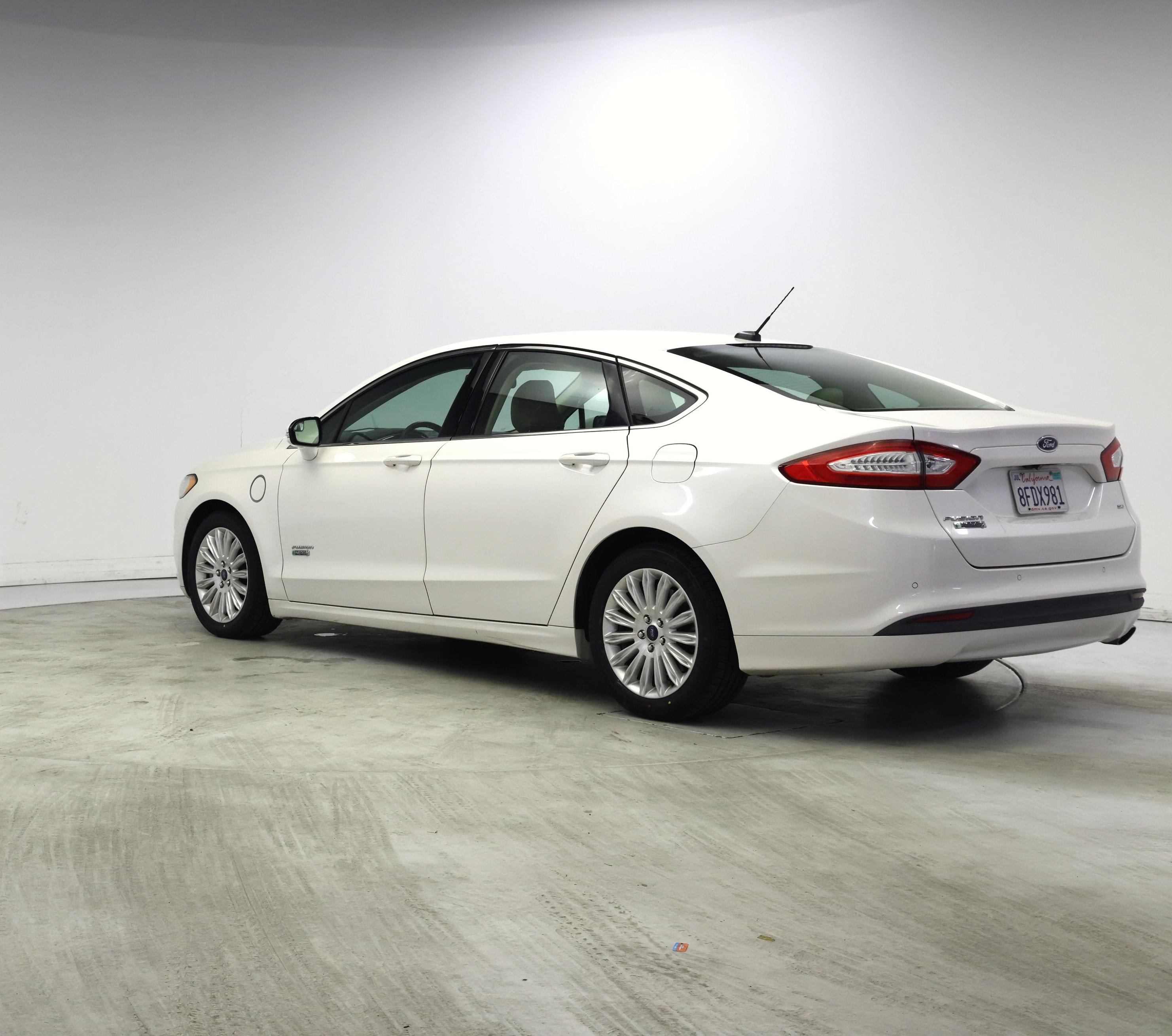 Thumbnail: 2015 Ford Fusion - 2