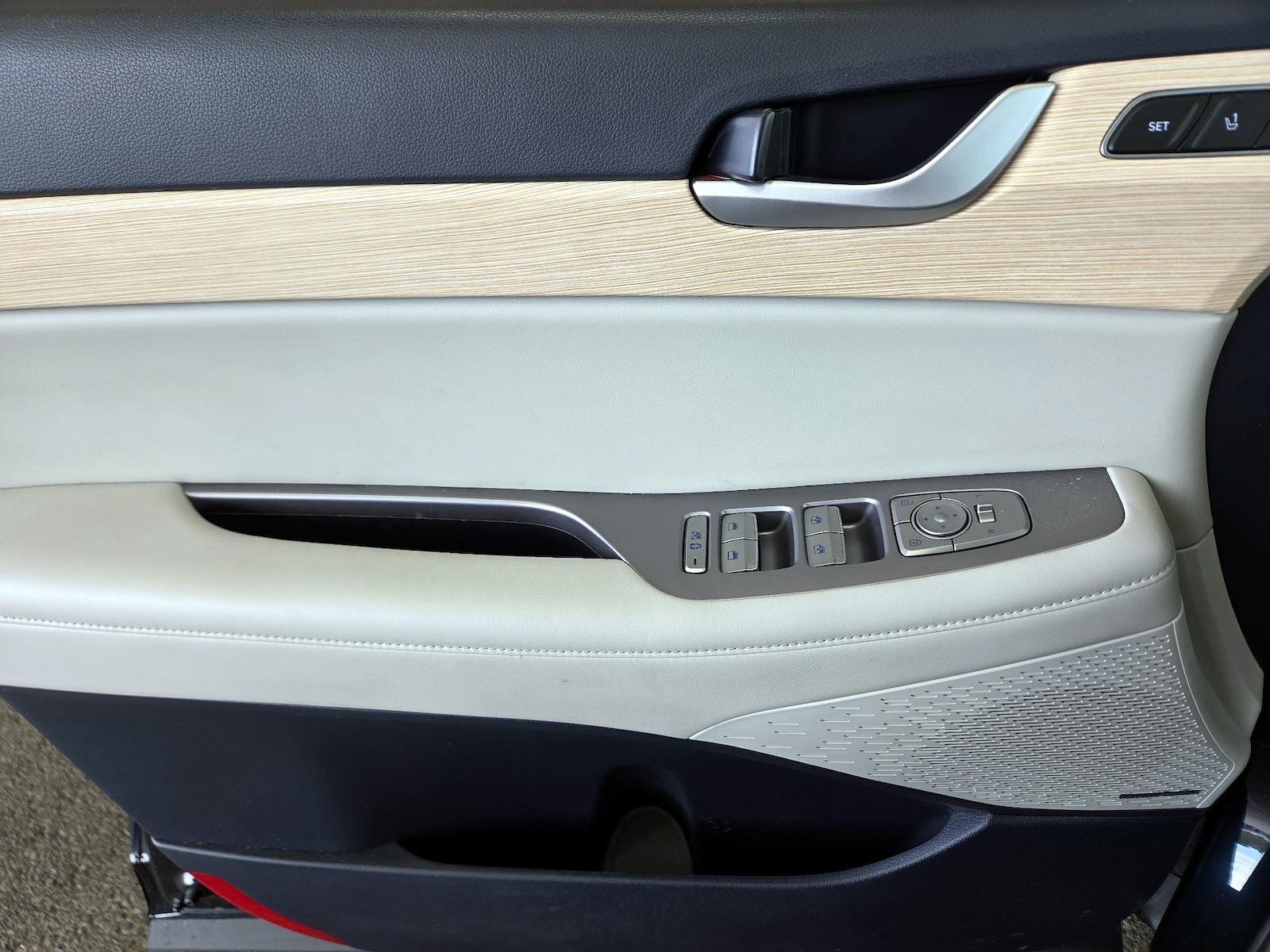 2024 Hyundai Palisade Limited - Photo 11