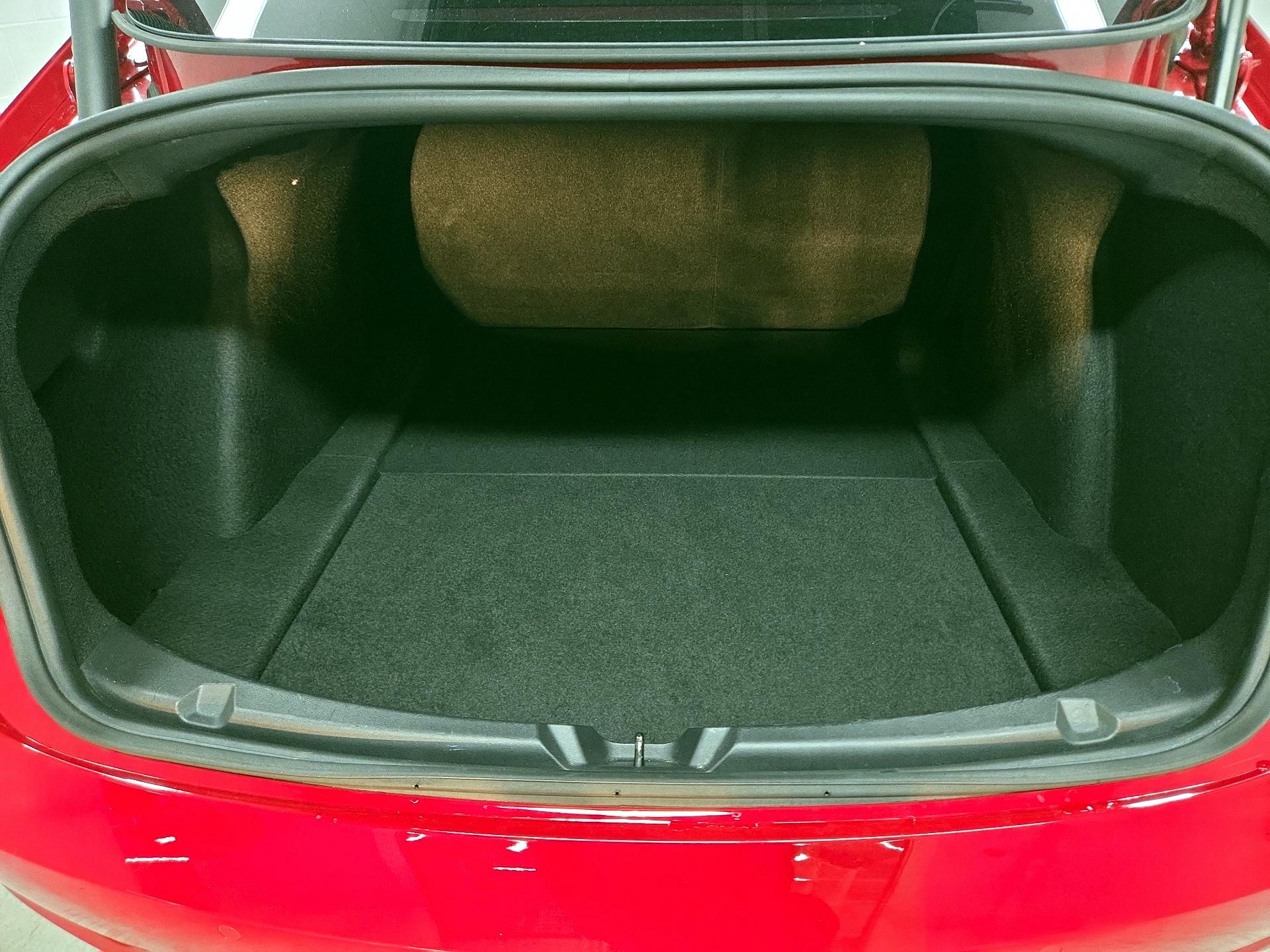 Thumbnail: 2022 Tesla Model 3 - 16